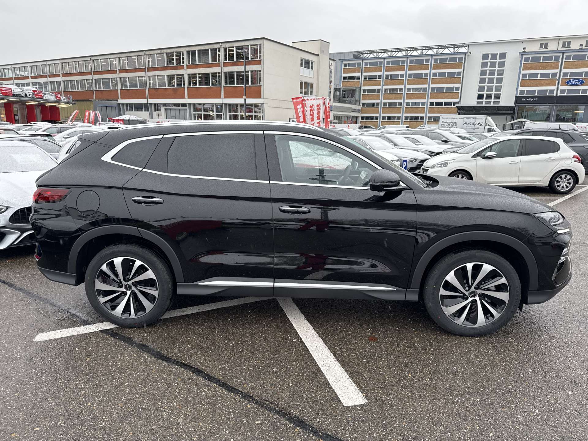 BYD Seal U DM-i PHEV Design AWD 324PS Automat-image-9