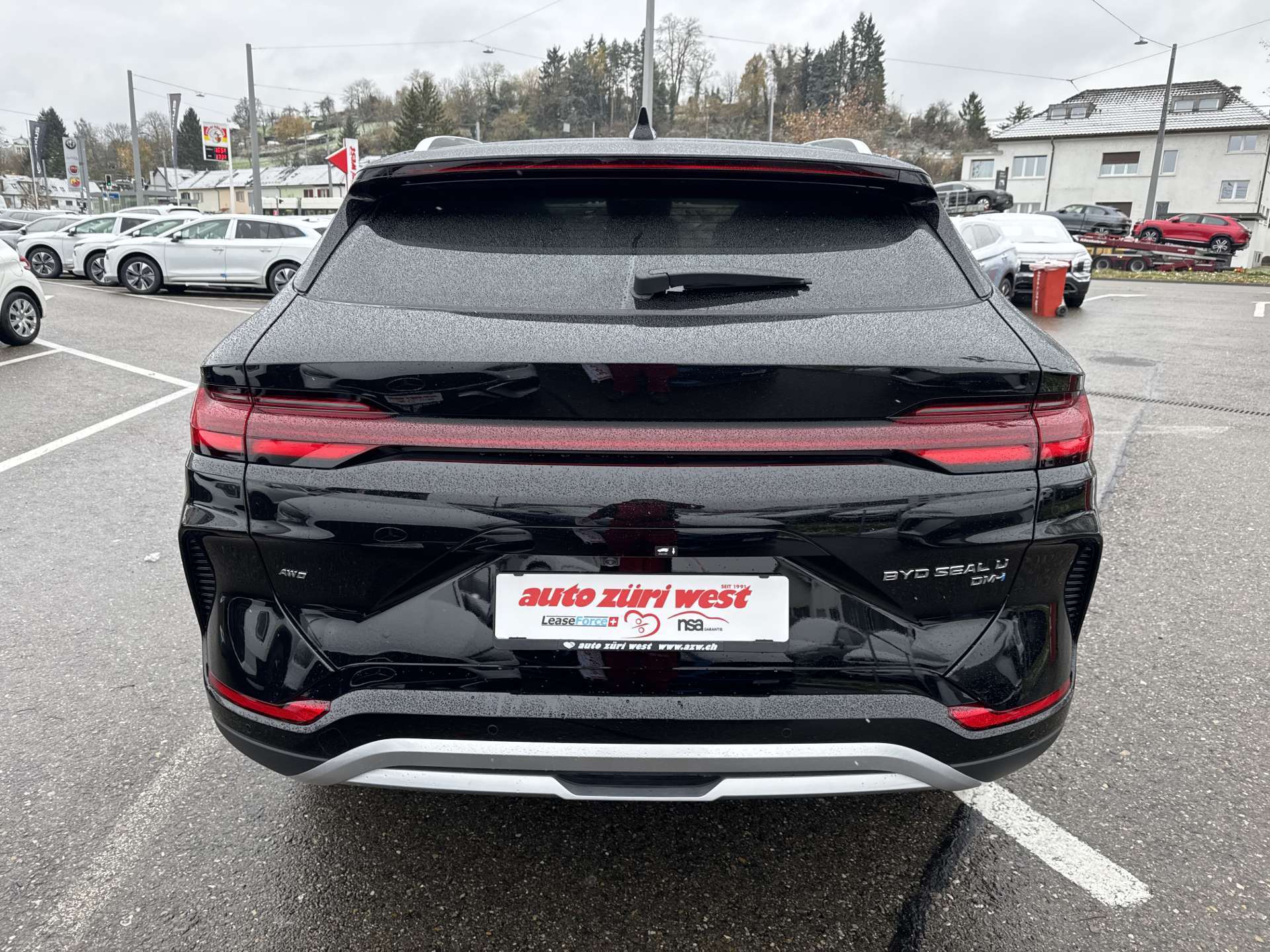 BYD Seal U DM-i PHEV Design AWD 324PS Automat-image-13