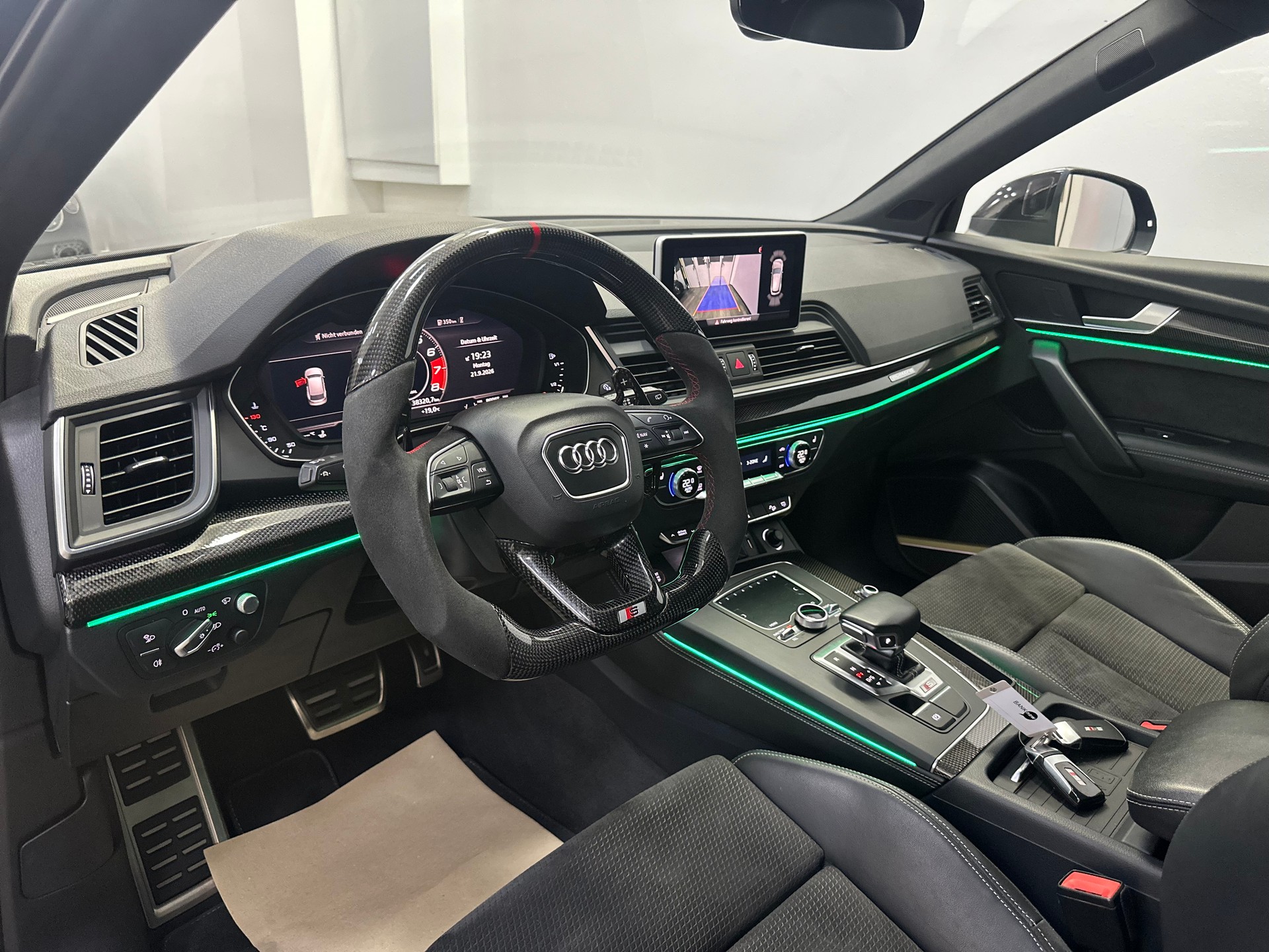 AUDI SQ5 3.0 TFSI quattro S-tronic-image-10