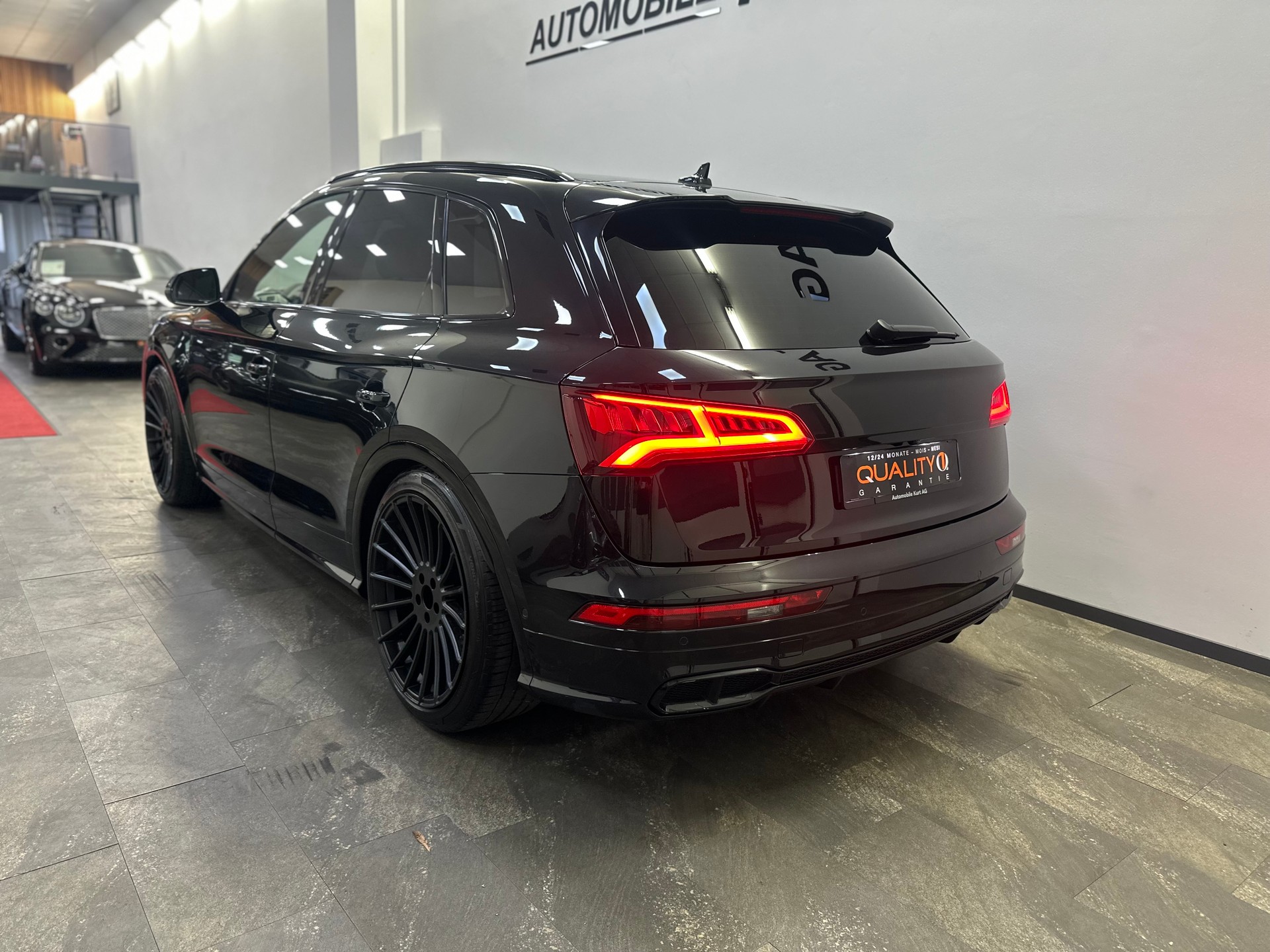 AUDI SQ5 3.0 TFSI quattro S-tronic-showroom-element-3
