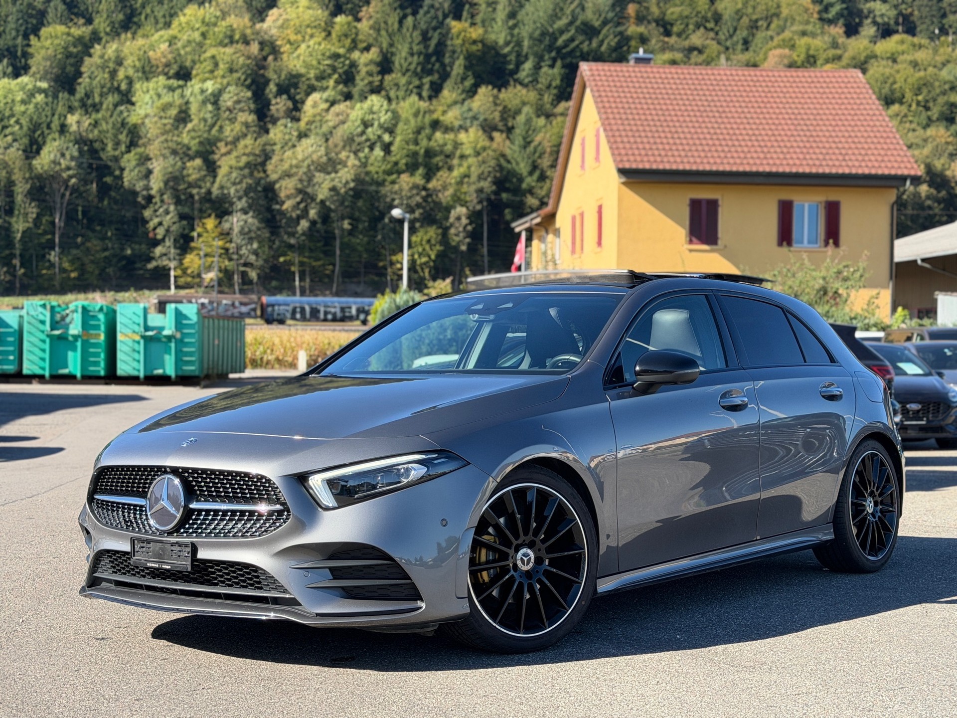MERCEDES-BENZ A 200 AMG Line 7G-DCT