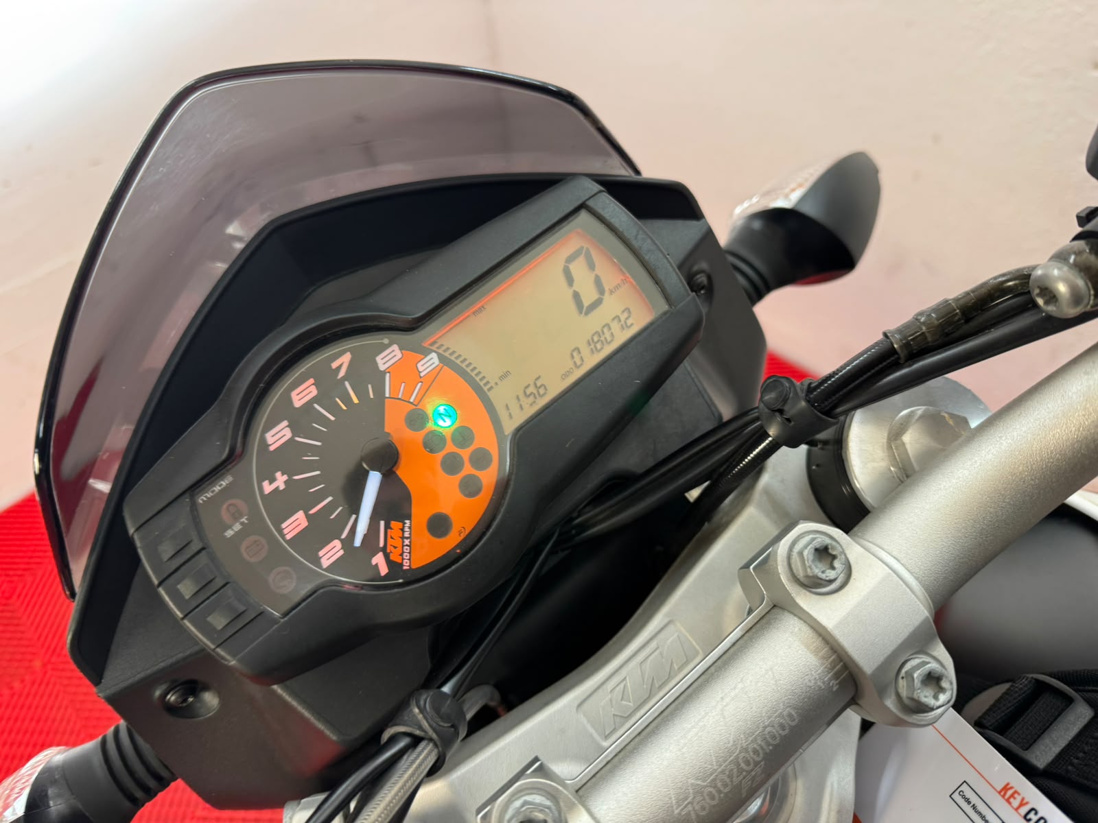 KTM 690 Duke ABS (35kW)-image-12