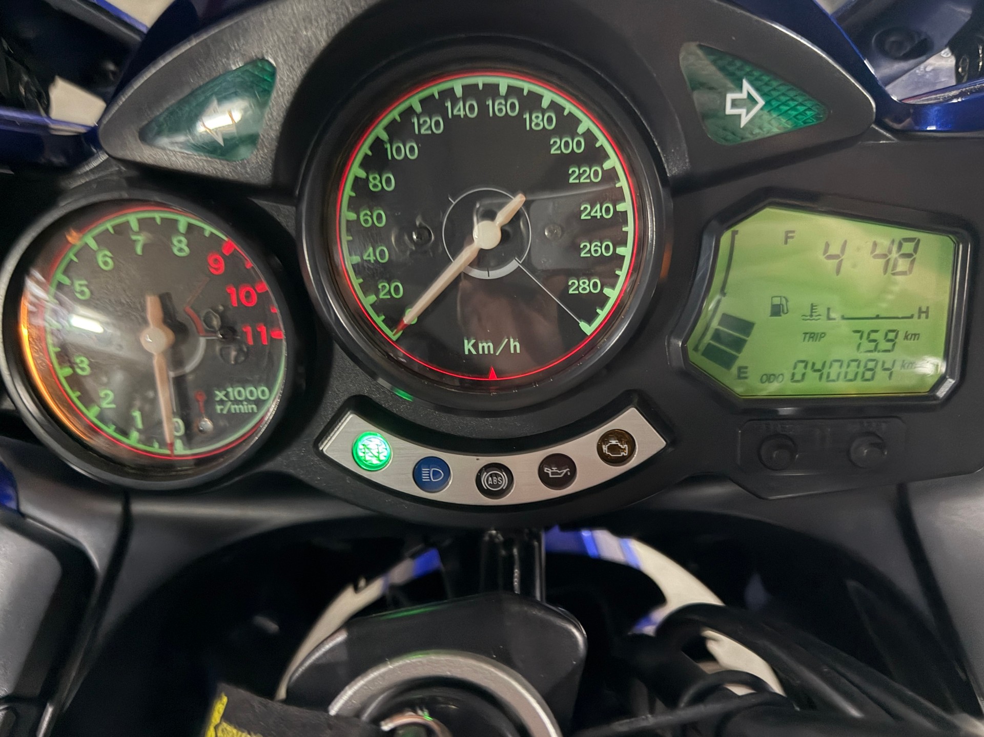 YAMAHA FJR 1300 ABS-image-4