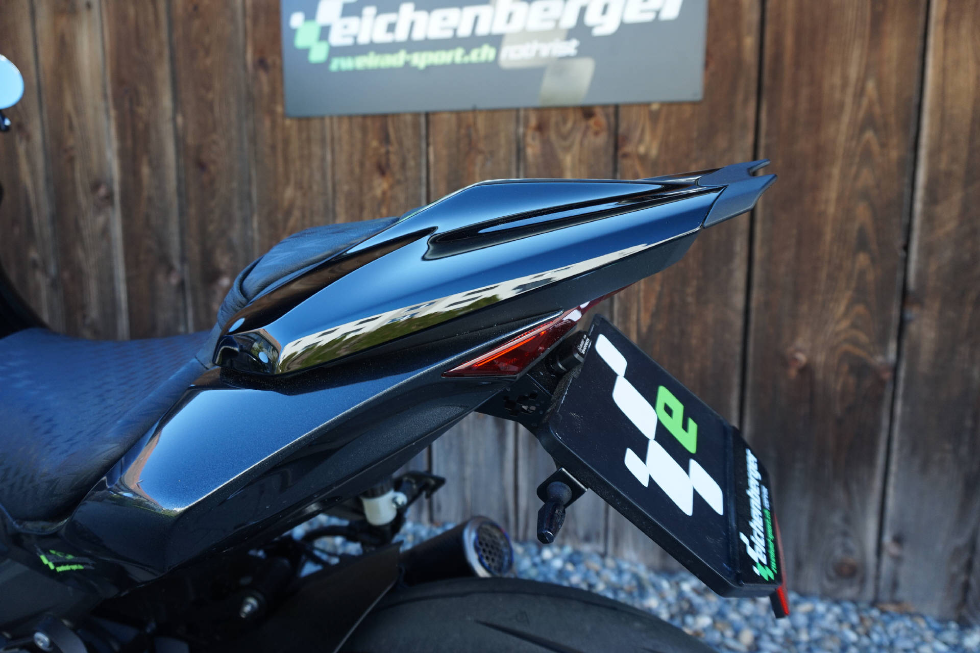 KAWASAKI Z 1100 ABS mit SC Project CR-T Karbon Auspuff-image-7