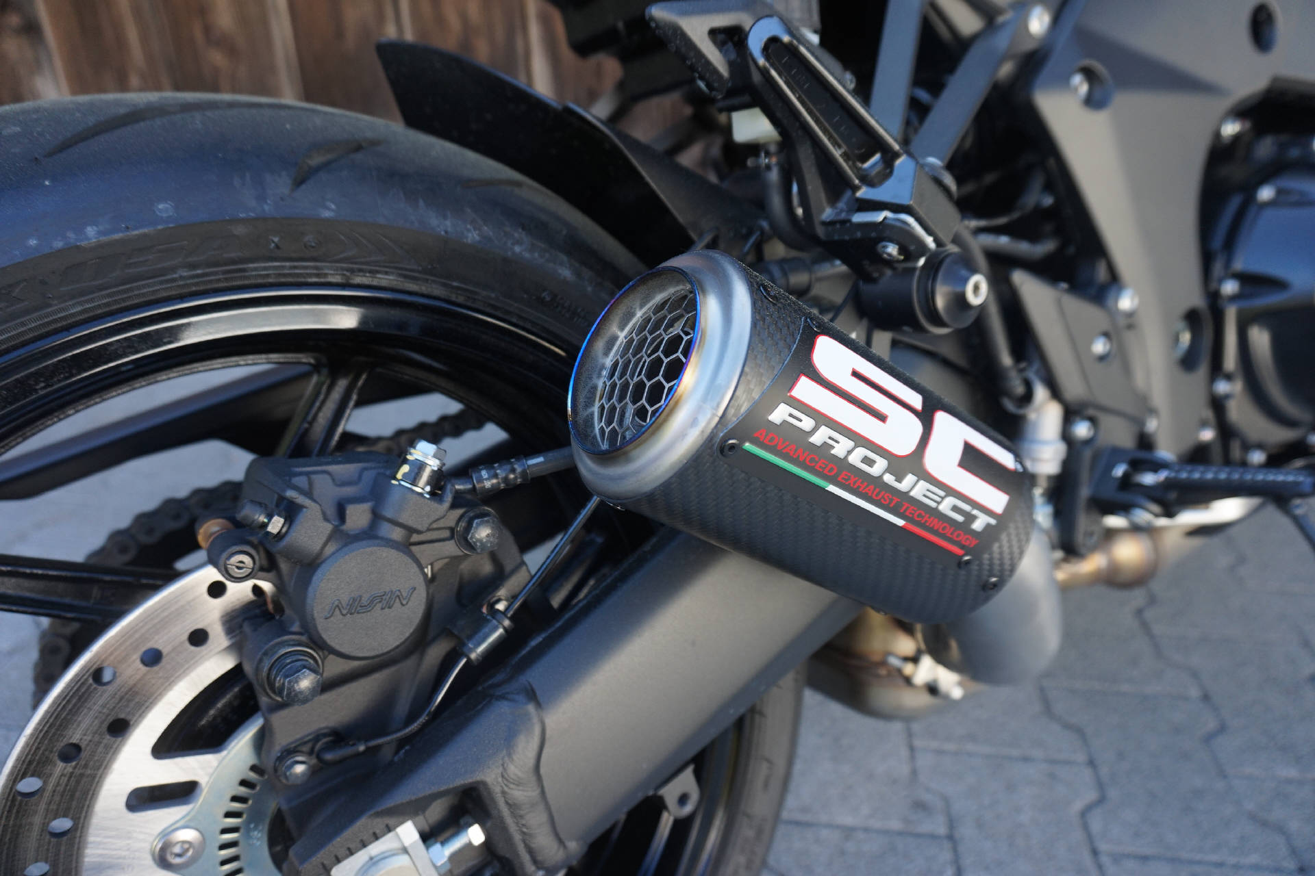 KAWASAKI Z 1100 ABS mit SC Project CR-T Karbon Auspuff-image-8