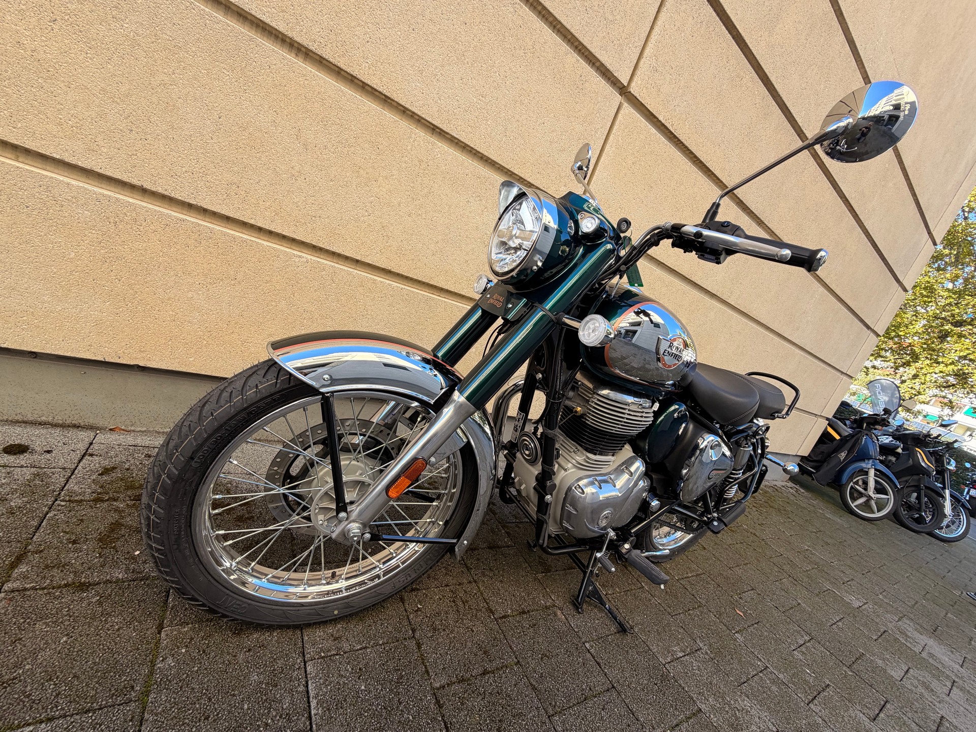 ROYAL ENFIELD Classic 350 Chrome-image-1
