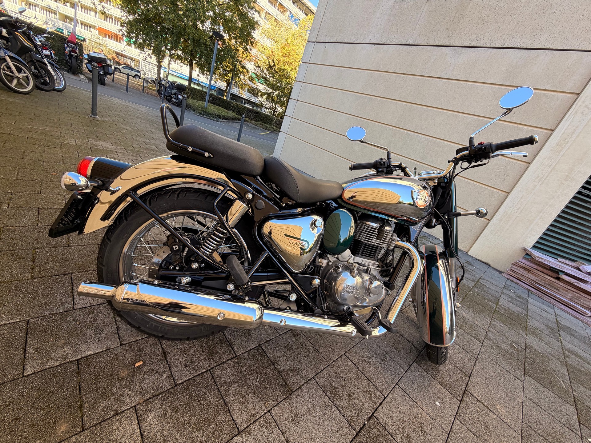 ROYAL ENFIELD Classic 350 Chrome-image-2