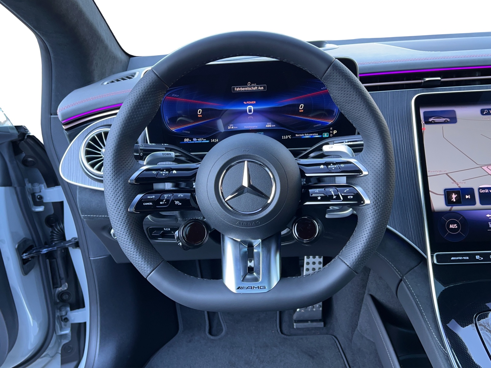 MERCEDES-BENZ EQE 53 AMG 4 M Exe. Ed.-image-10