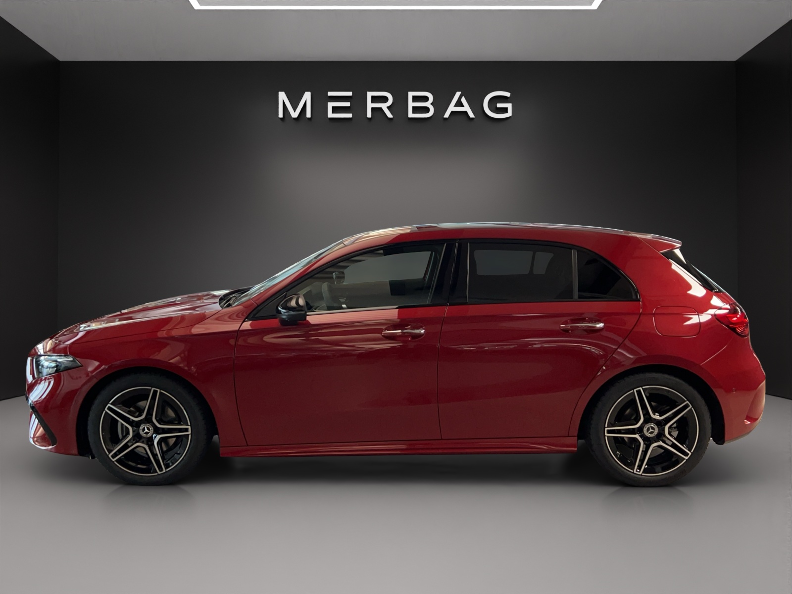 MERCEDES-BENZ A 180 Night Star 7G-DCT-image-1