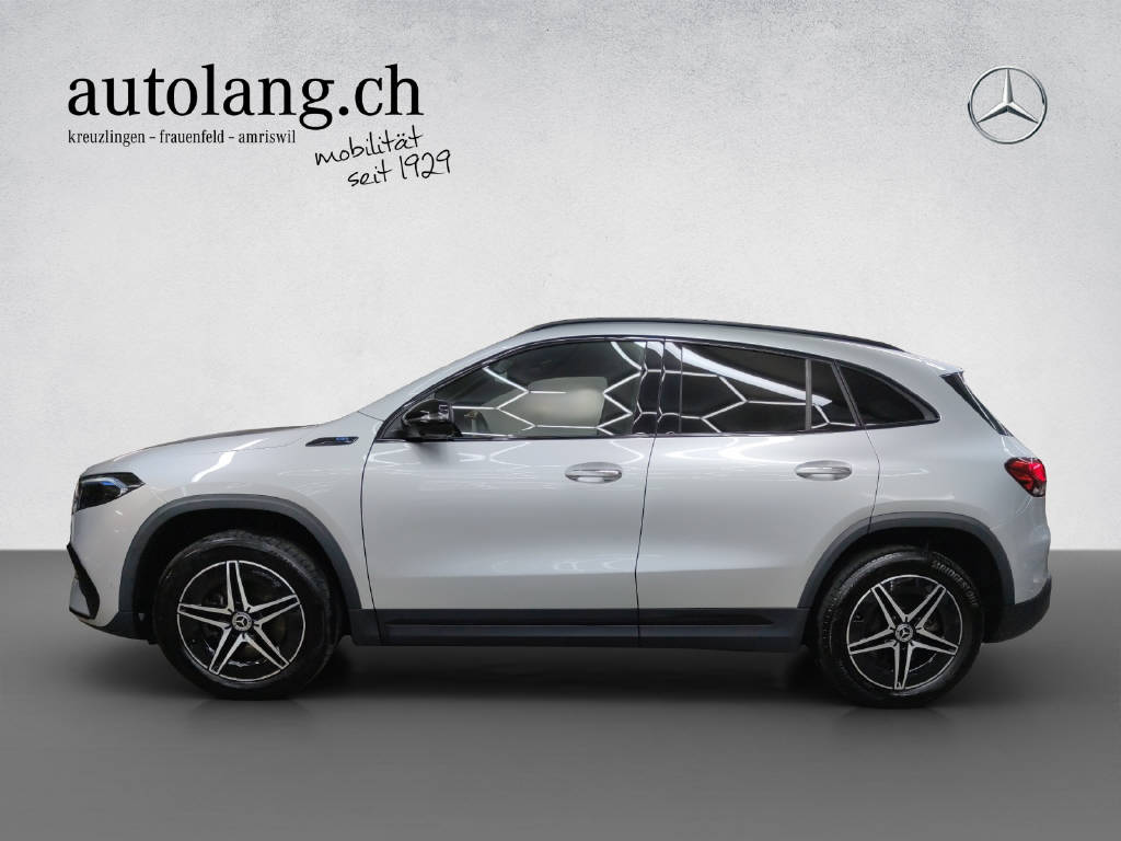 MERCEDES-BENZ EQA 250 AMG Line-showroom-element-2