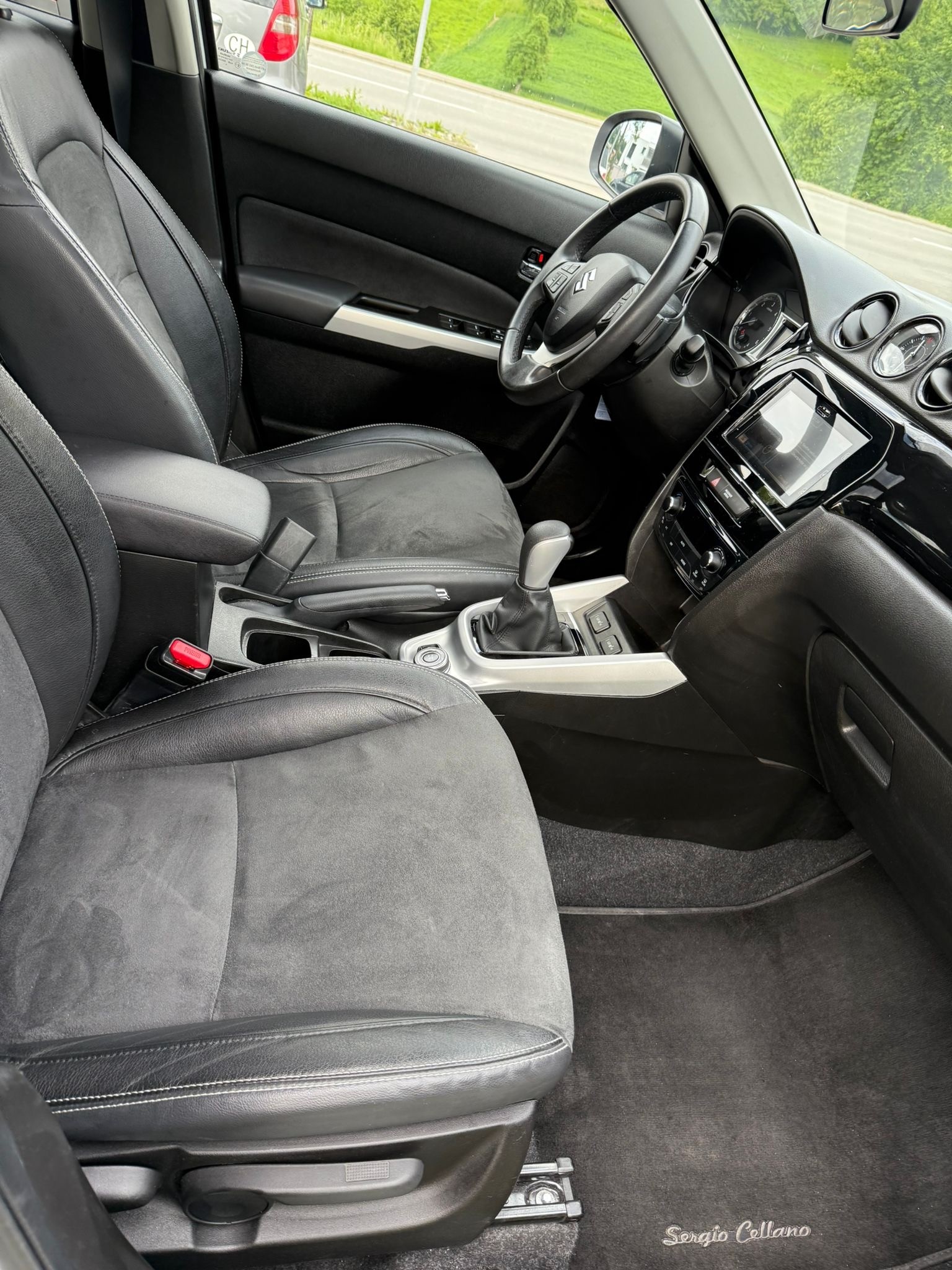 SUZUKI Vitara 1.6 TD Sergio Cellano Top TCSS-image-5