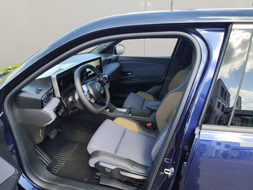 RENAULT R5 E-TECH 100% ELECTRIC techno 150PS Comfort Range-showroom-element-3