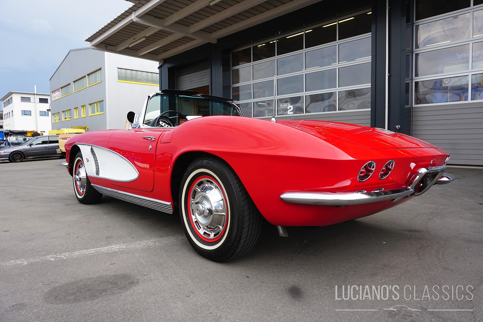 CHEVROLET Corvette C1-image-2