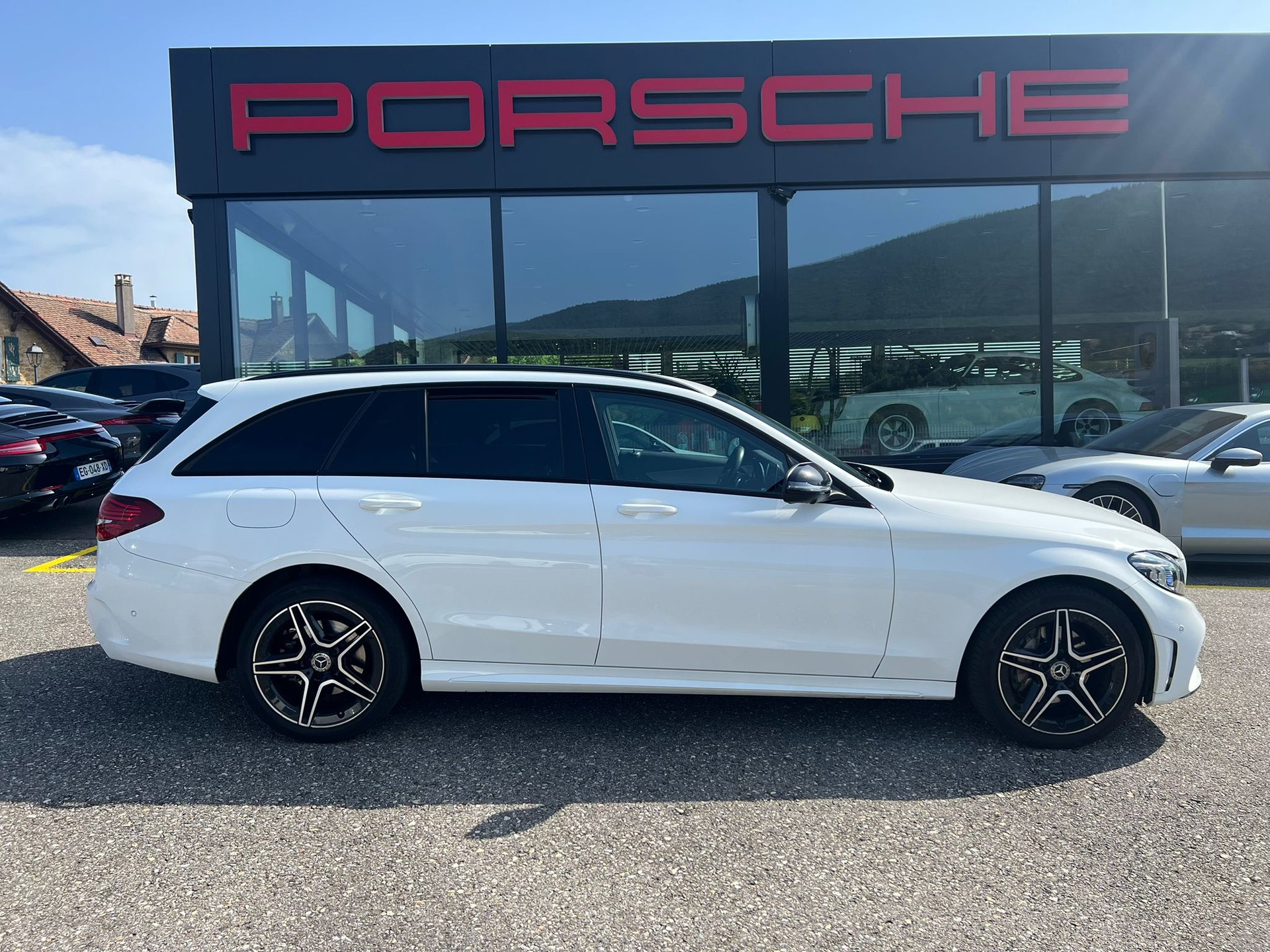 MERCEDES-BENZ C 200 AMG Line 4Matic 9G-Tronic