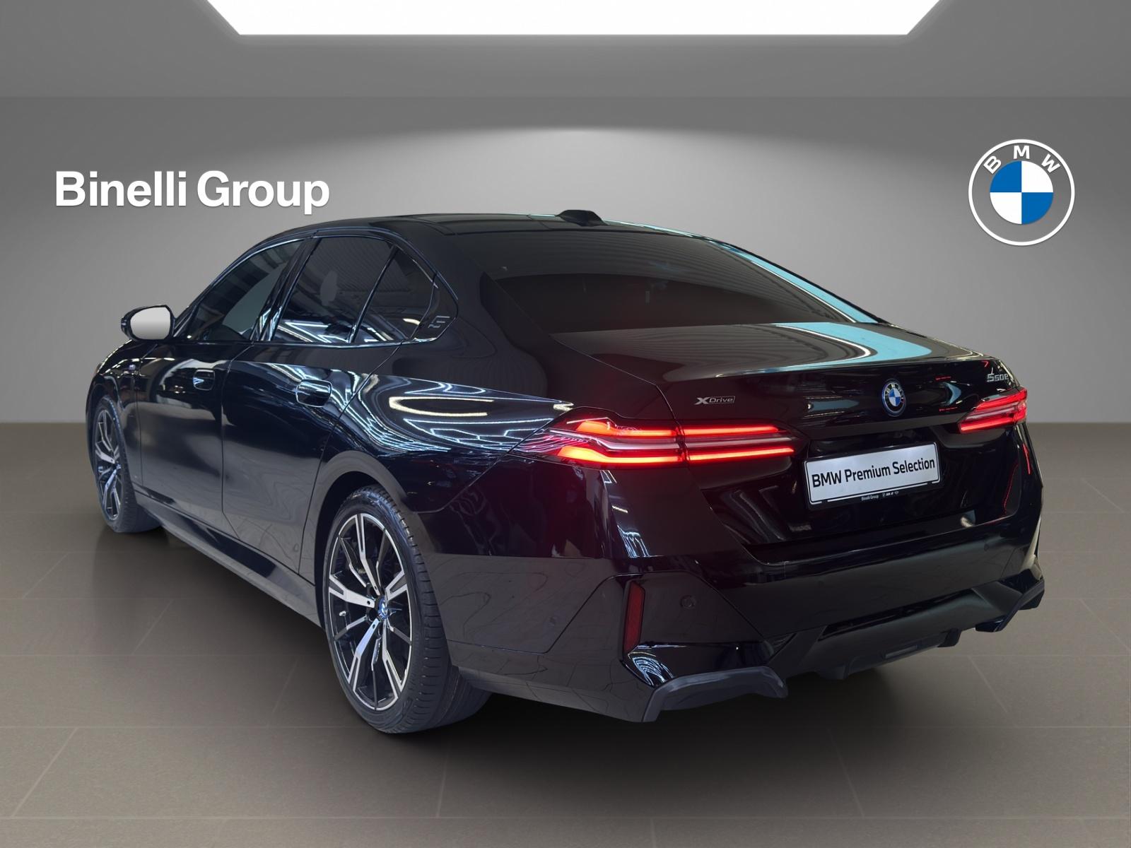 BMW 550e xDrive M Sport-showroom-element-2
