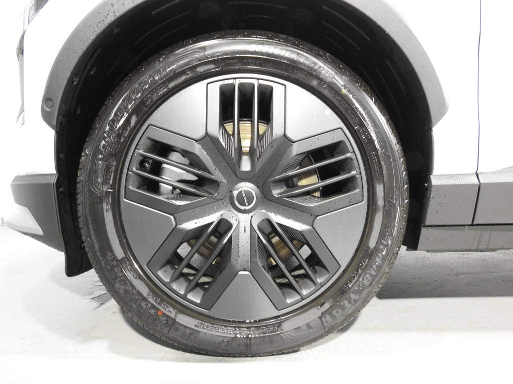 VOLVO EX 30 CC E60 Twin Performance AWD-image-14