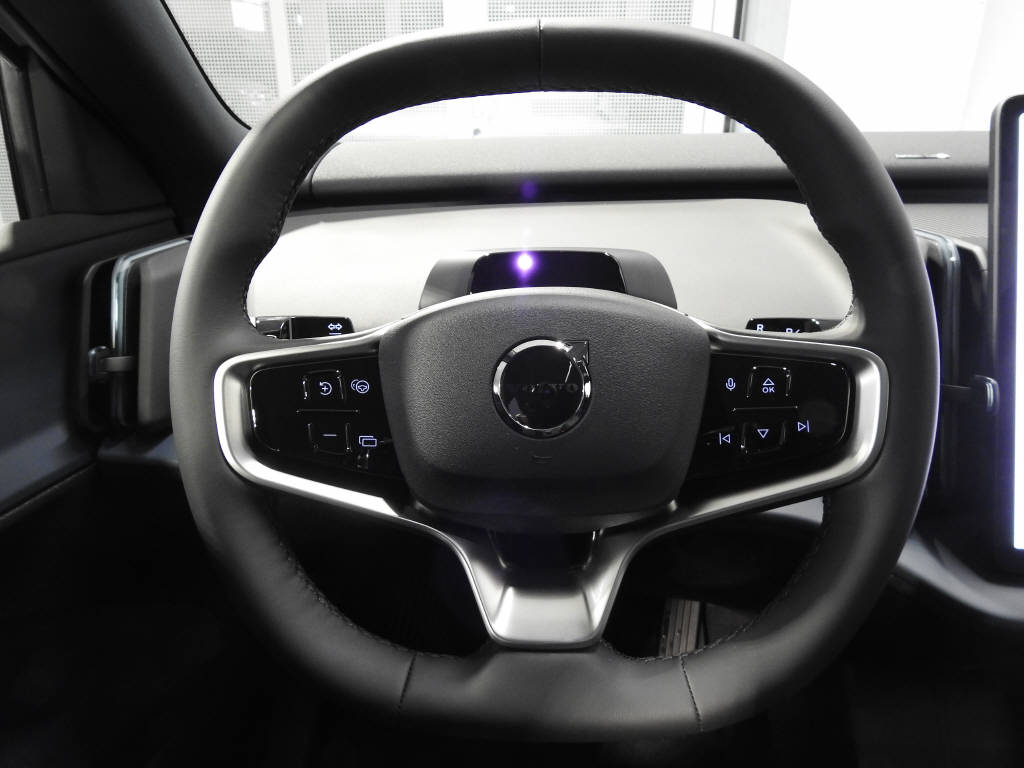 VOLVO EX 30 CC E60 Twin Performance AWD-image-6