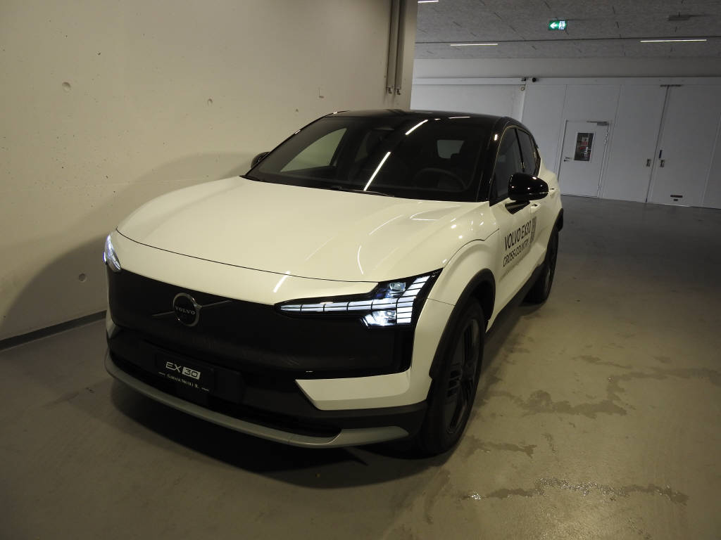 VOLVO EX 30 CC E60 Twin Performance AWD