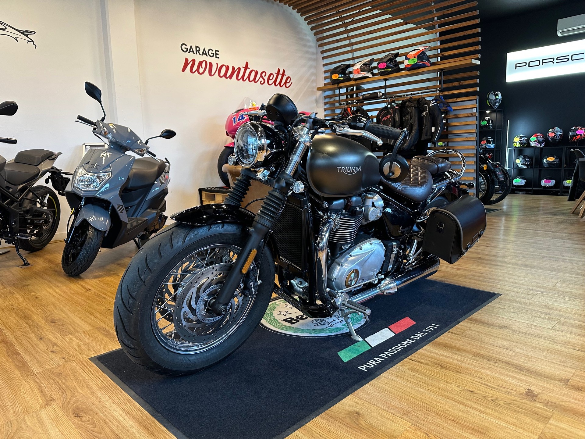 TRIUMPH Bonneville 1200 Speedmaster ABS