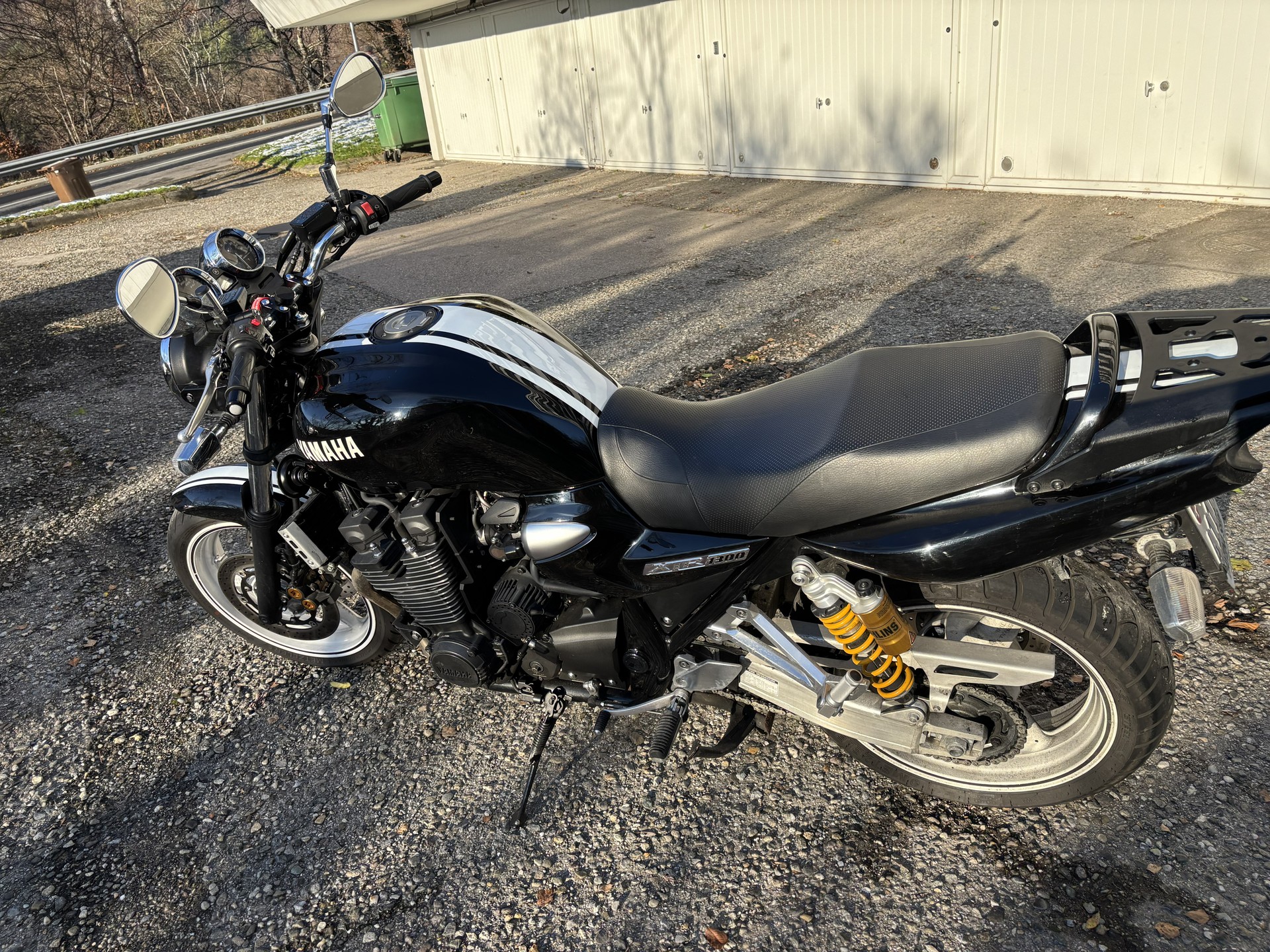 YAMAHA XJR 1300-image-0