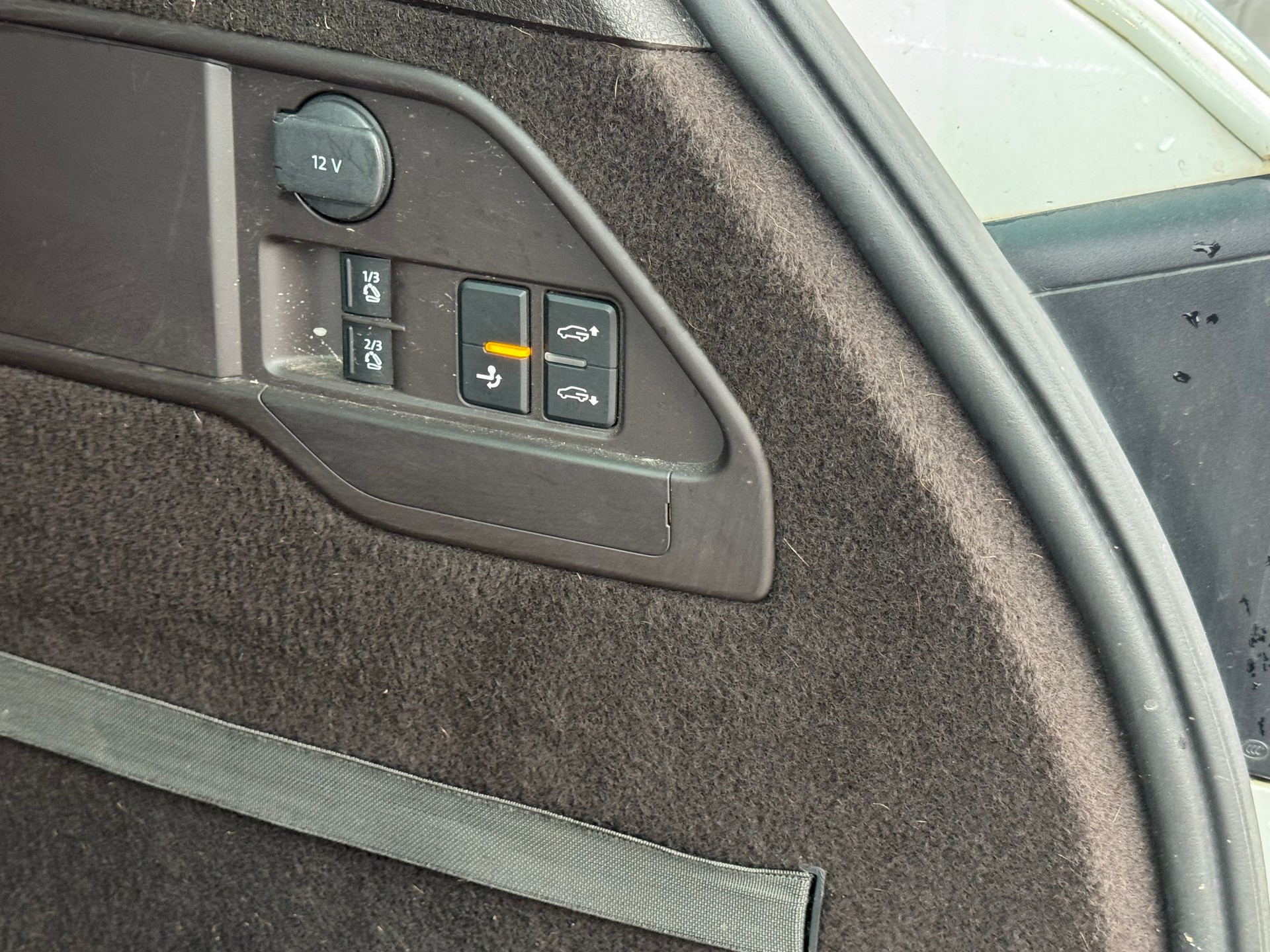 VW Touareg 3.0 TDI BMT Terrain Tech Tiptronic-image-7