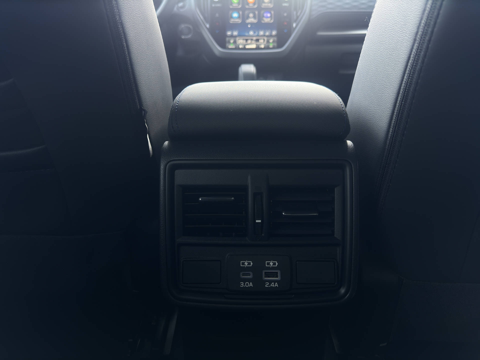 SUBARU Forester Station 2.0i e-Boxer Swiss Plus-image-11