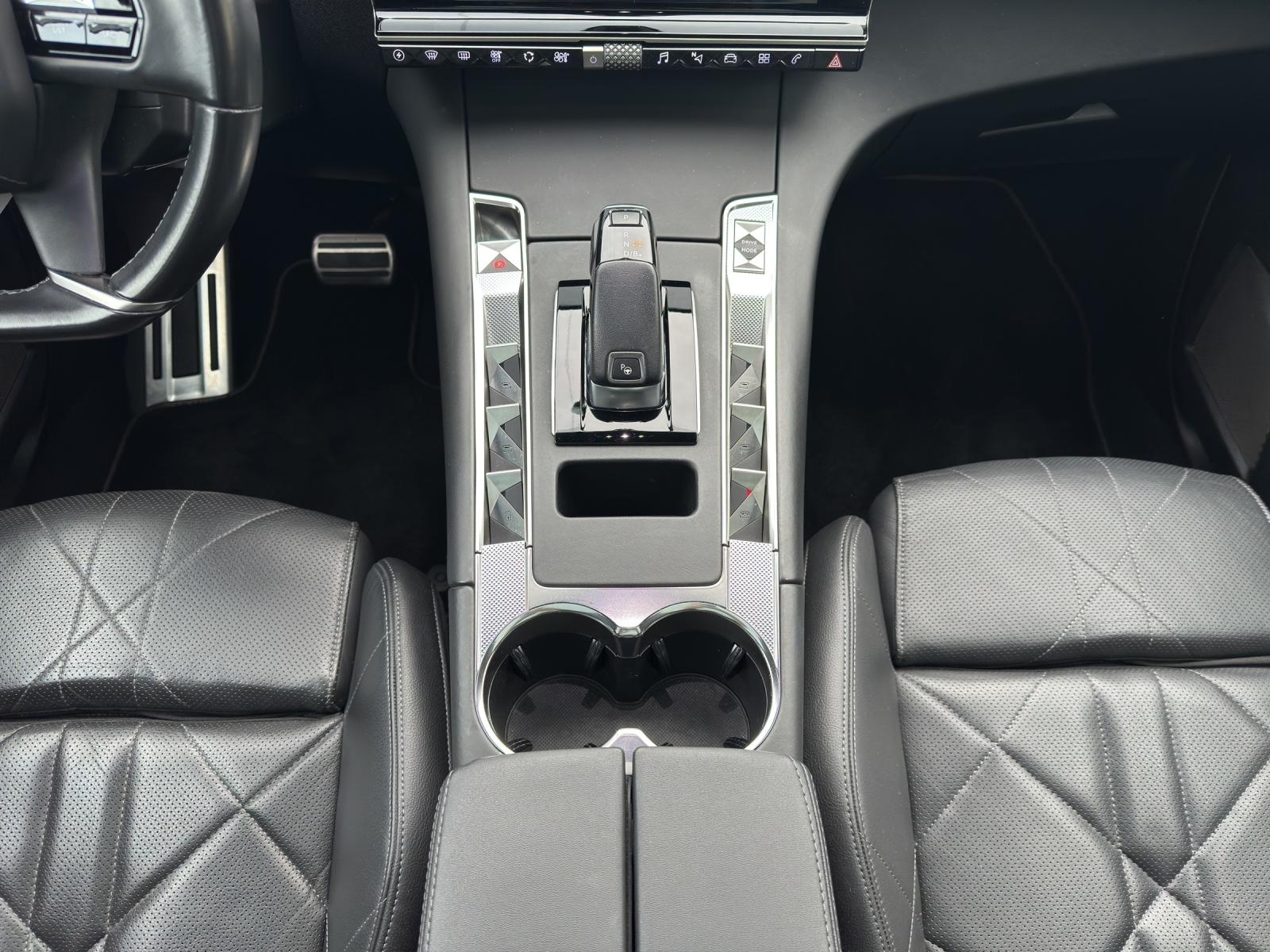 DS AUTOMOBILES 7 Crossback 1.6 E-Tense Rivoli 300 4x4-image-13