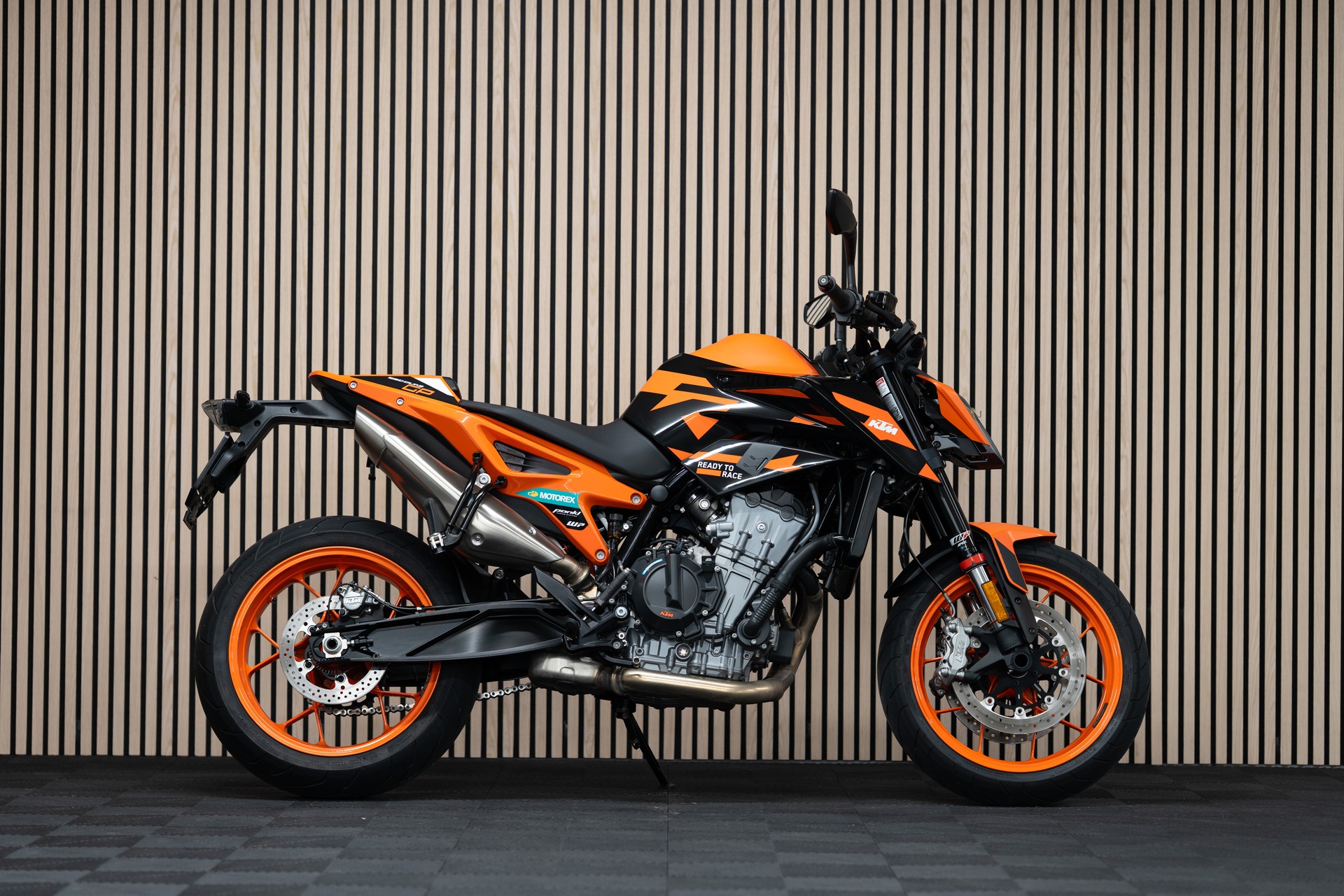 KTM 890 Duke GP-image-0