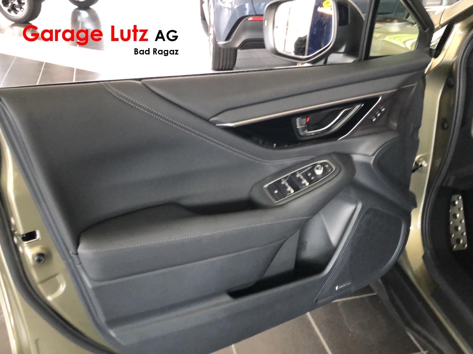 SUBARU Outback 2.5i Luxury-image-6
