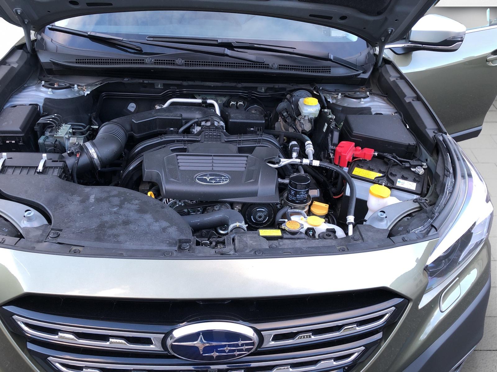 SUBARU Outback 2.5i Luxury-image-14