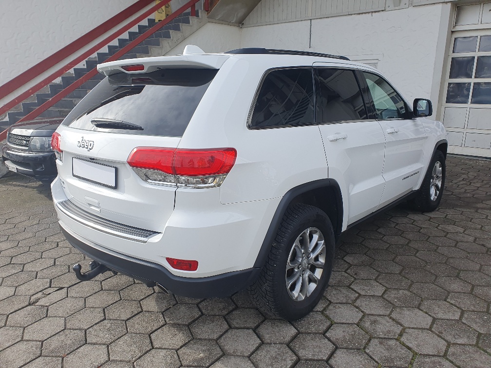 JEEP Grand Cherokee 3.0 CRD Laredo Automatic-showroom-element-2