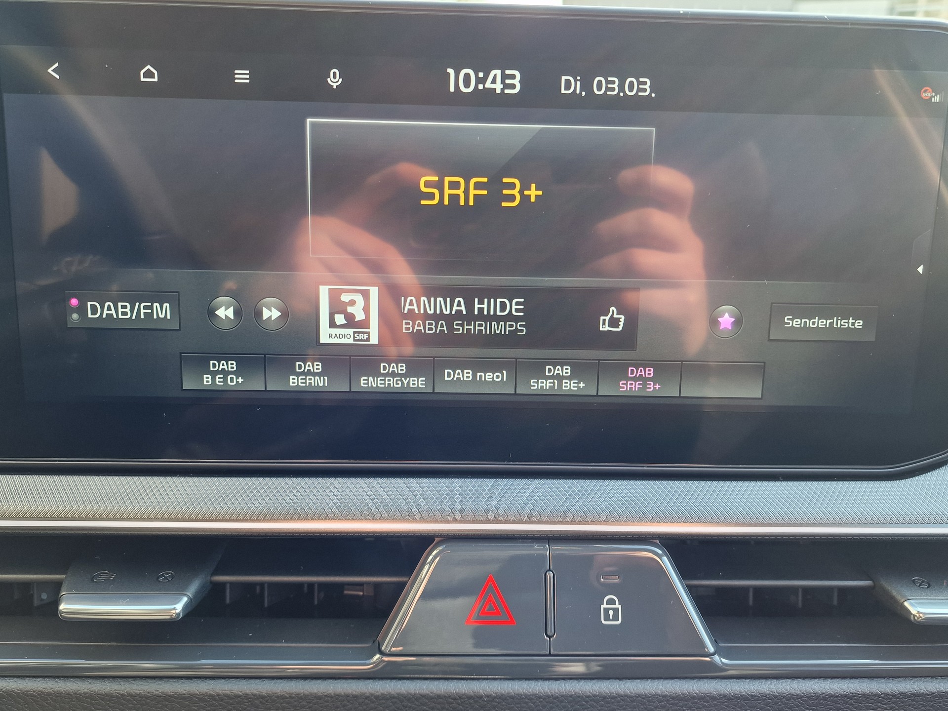 KIA Stonic 1.0 T-GD MHEV GT-Line DCT-image-13