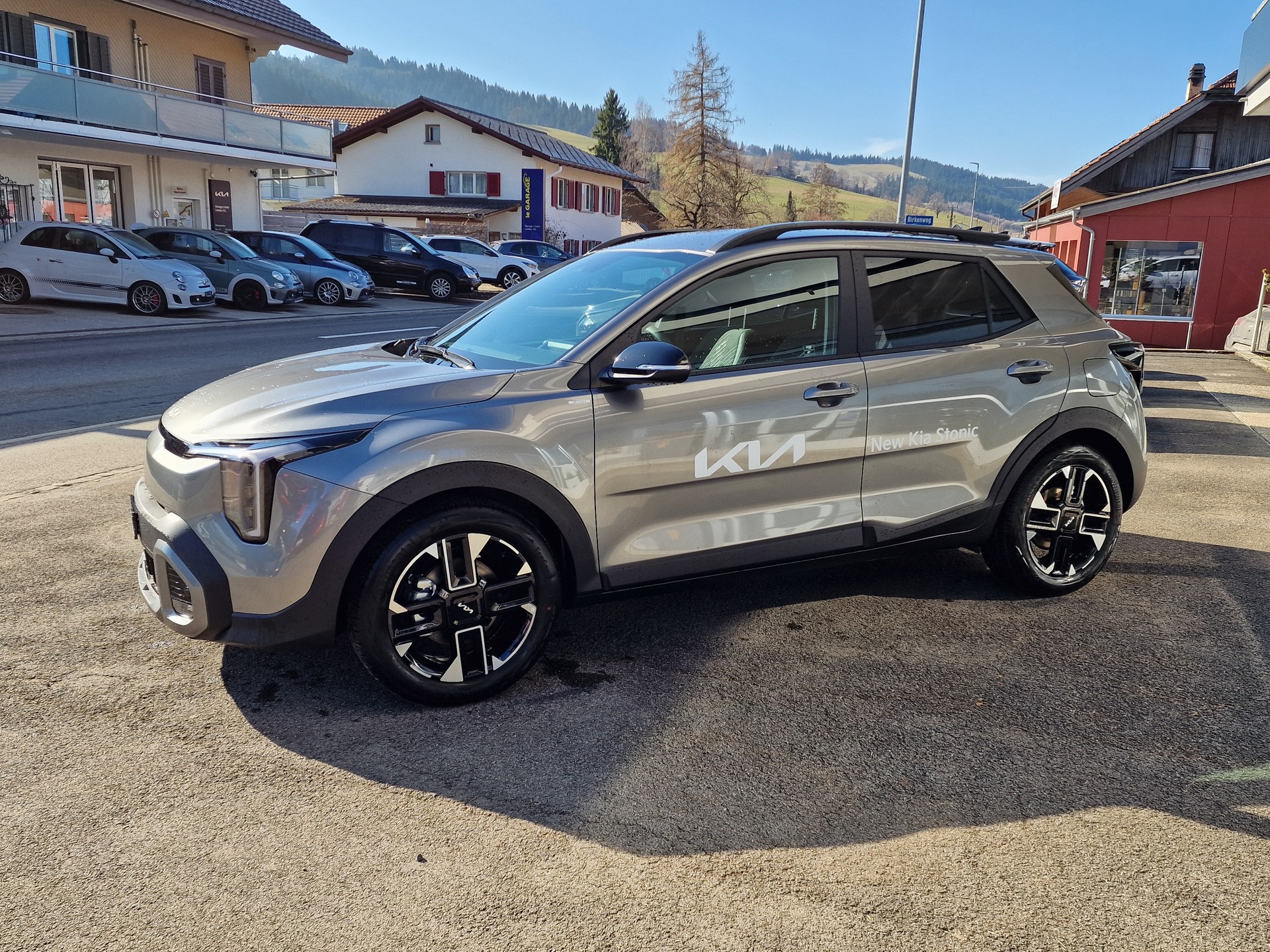KIA Stonic 1.0 T-GD MHEV GT-Line DCT-image-4