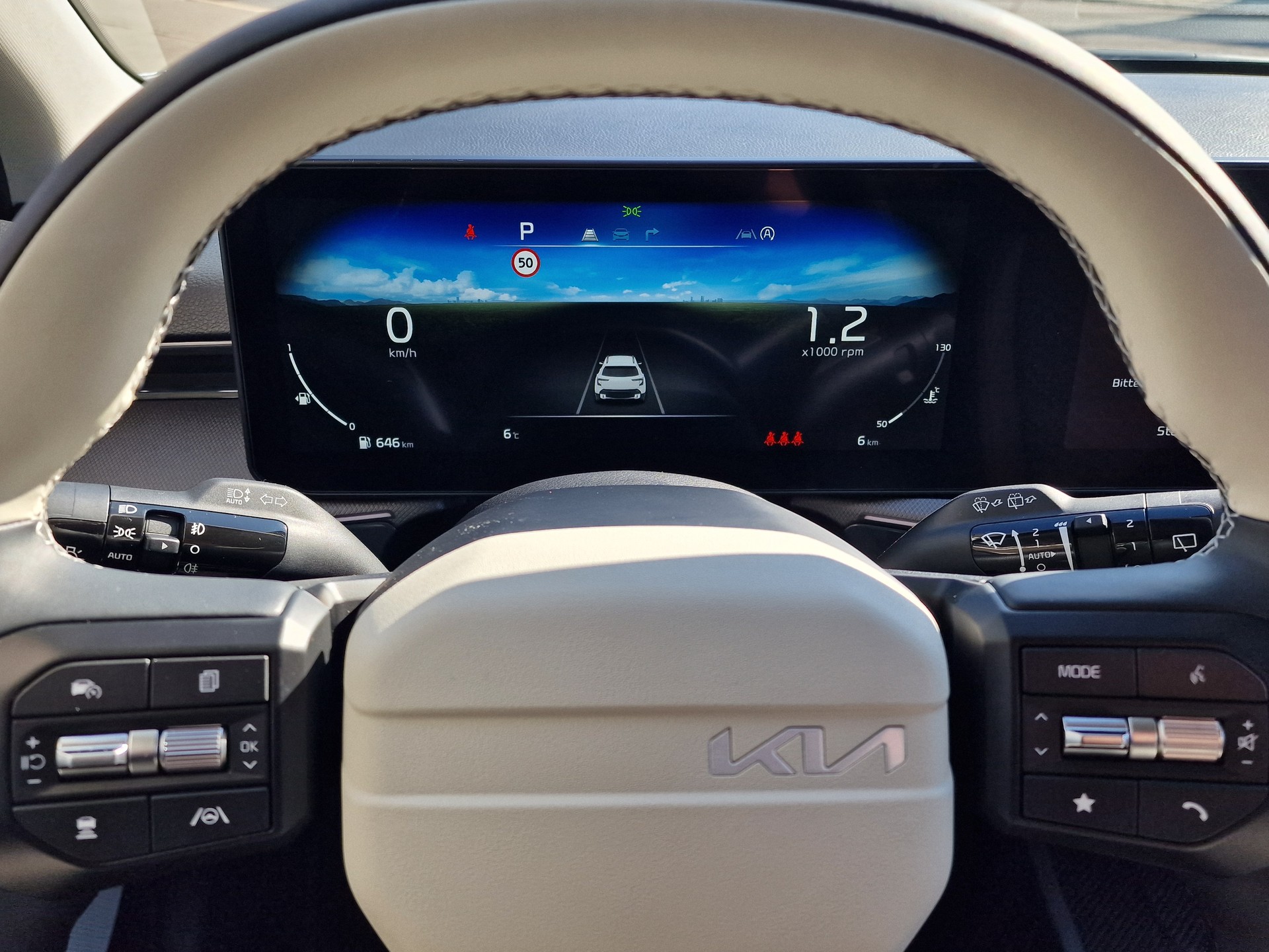 KIA Stonic 1.0 T-GD MHEV GT-Line DCT-image-9
