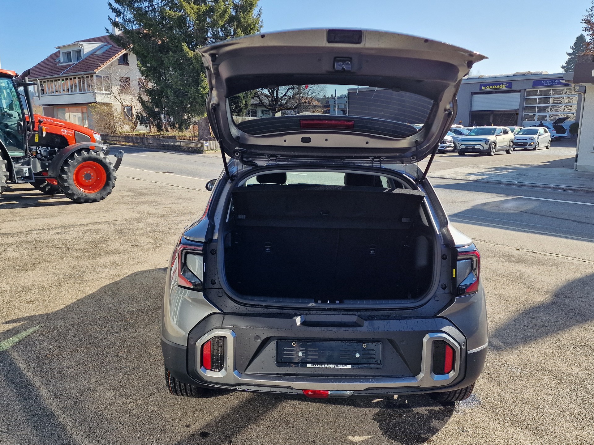 KIA Stonic 1.0 T-GD MHEV GT-Line DCT-showroom-element-3