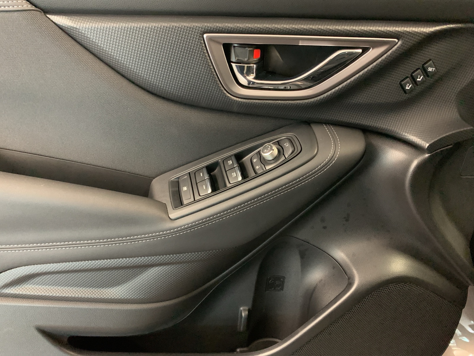 SUBARU Forester 2.0i e SwissPlus-image-5