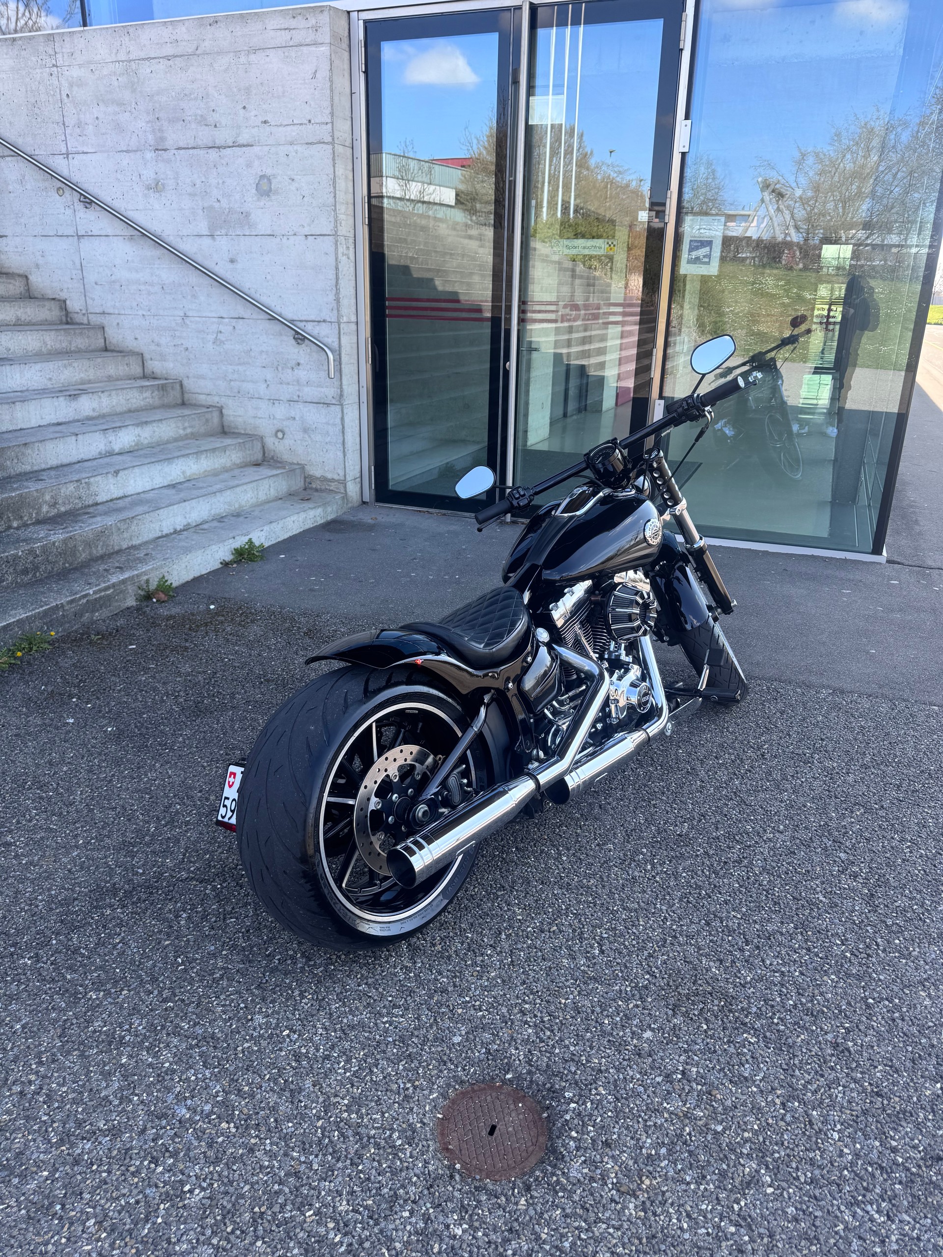 HARLEY-DAVIDSON Breakout 103 ABS-image-3