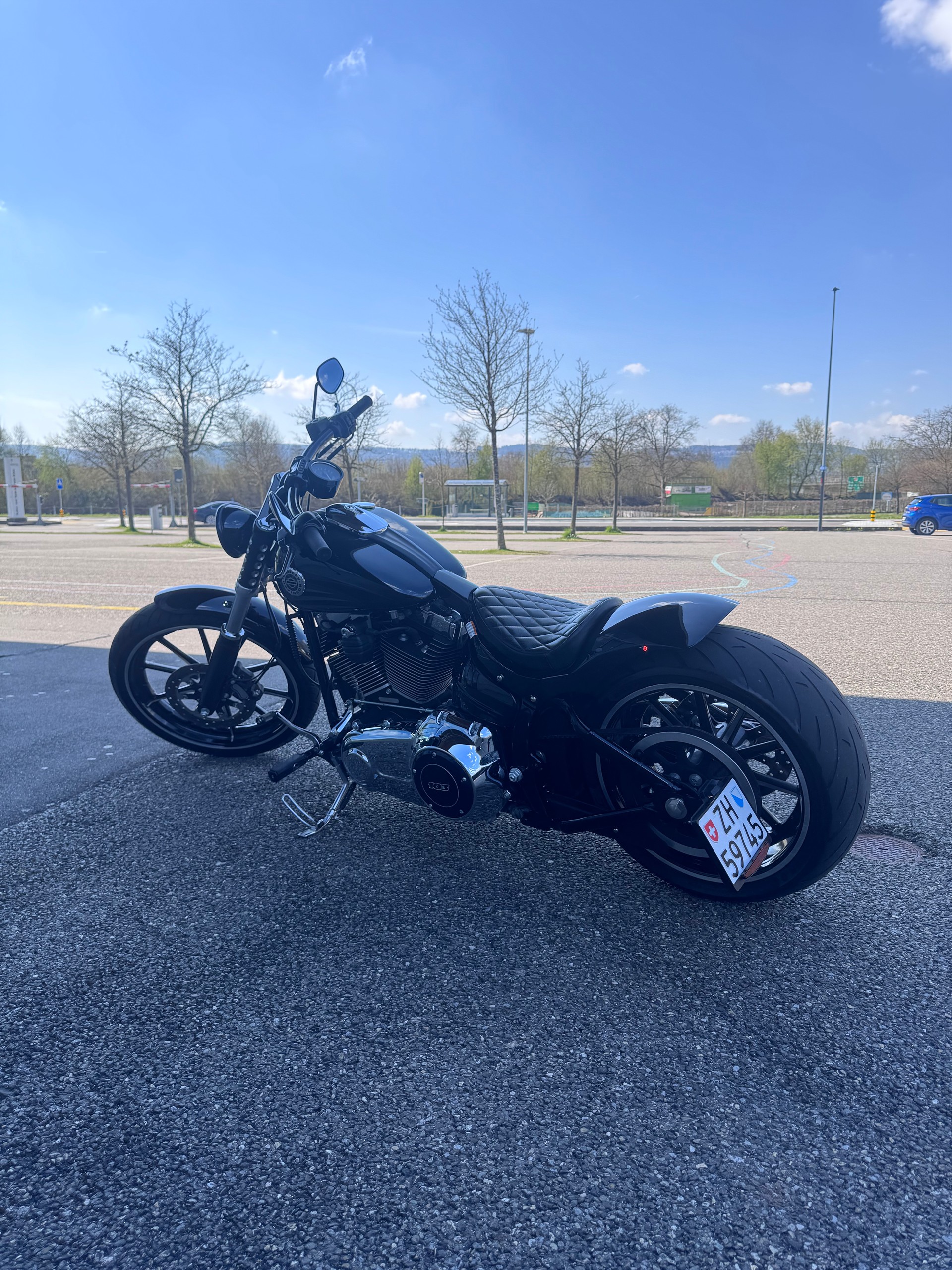 HARLEY-DAVIDSON Breakout 103 ABS-image-6