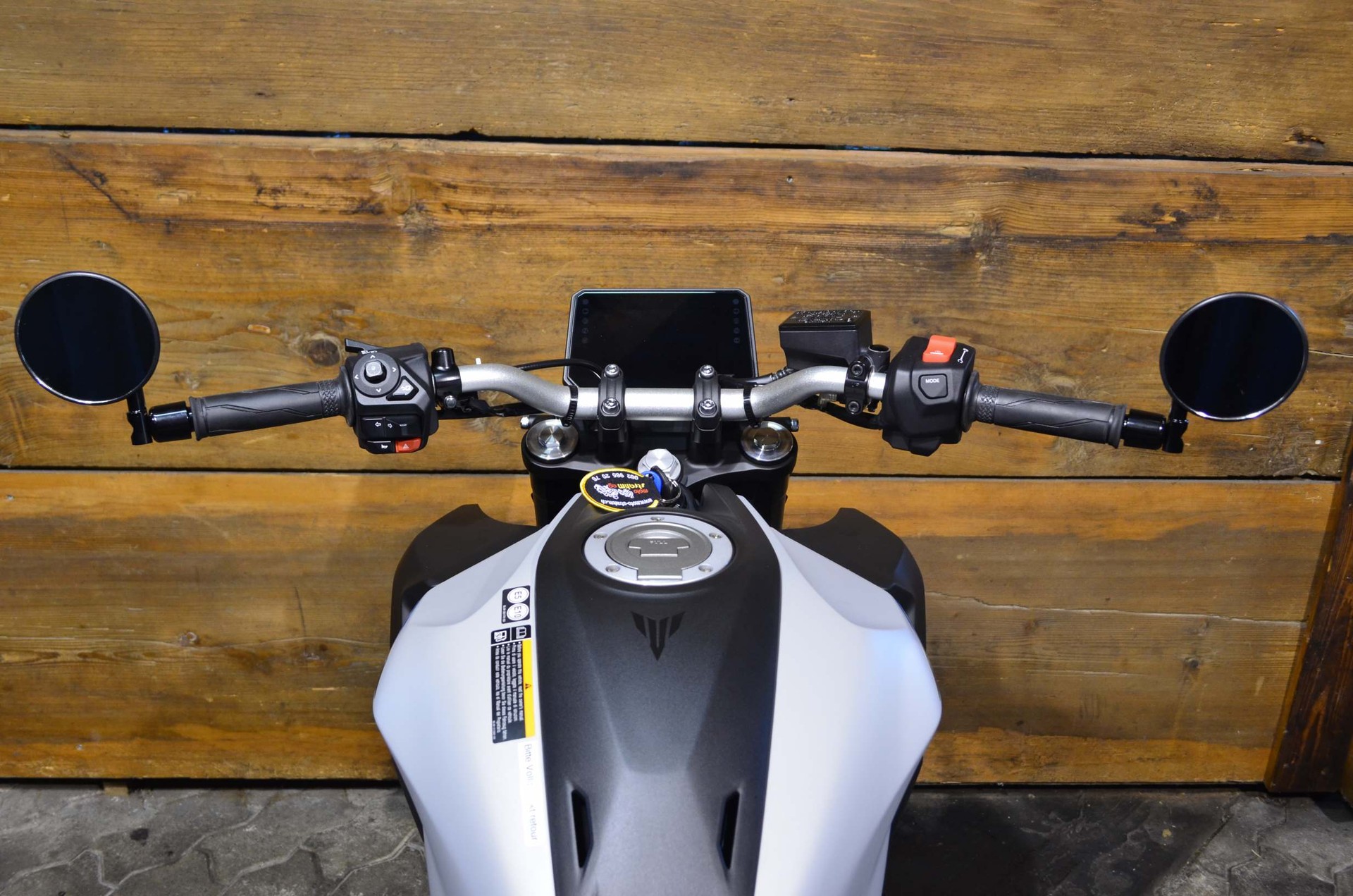 YAMAHA MT-07 ABS-image-2