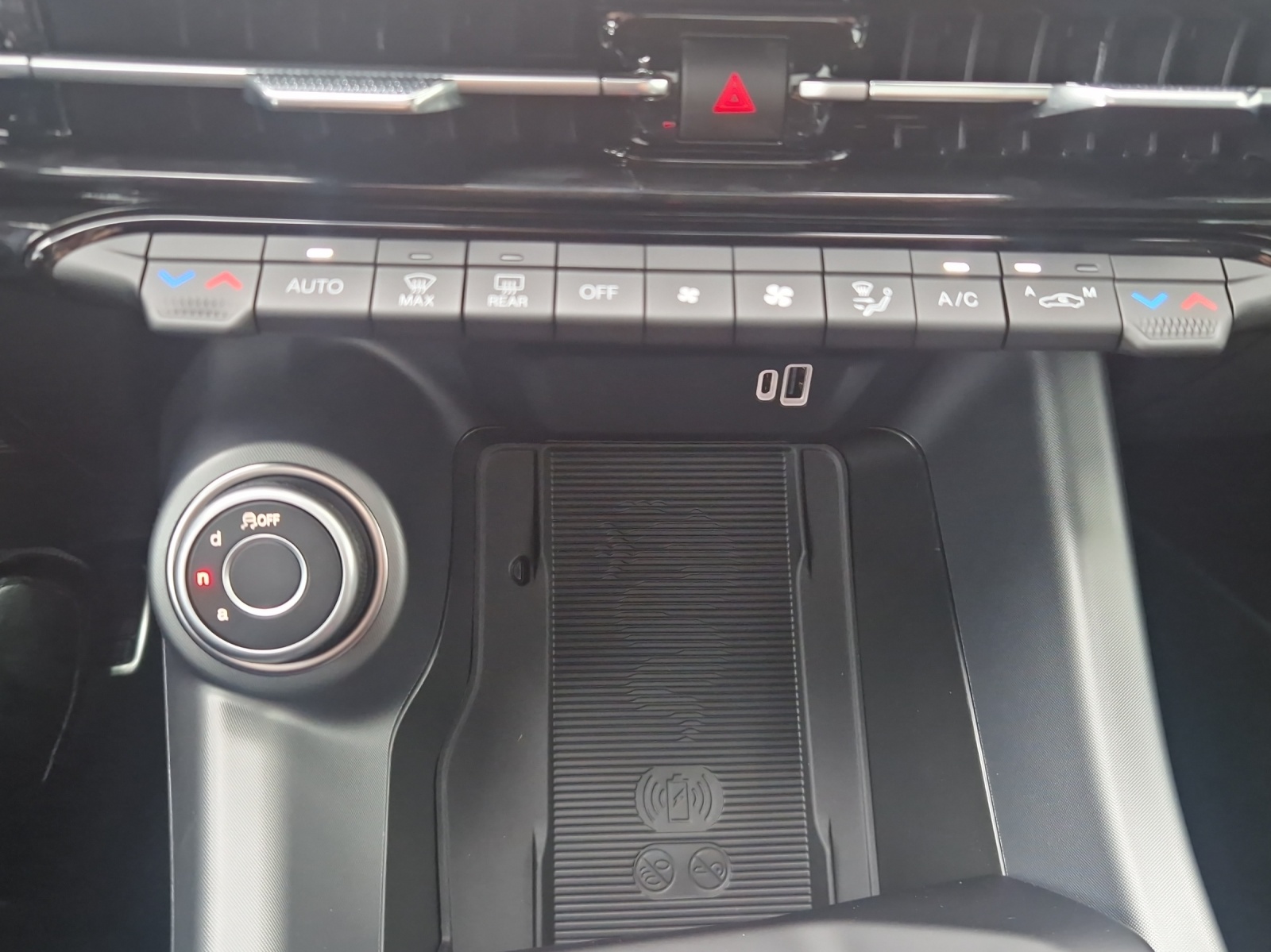 ALFA ROMEO Tonale 1.3 Plug-in Hybrid Sport Speciale Launch Q4-image-11
