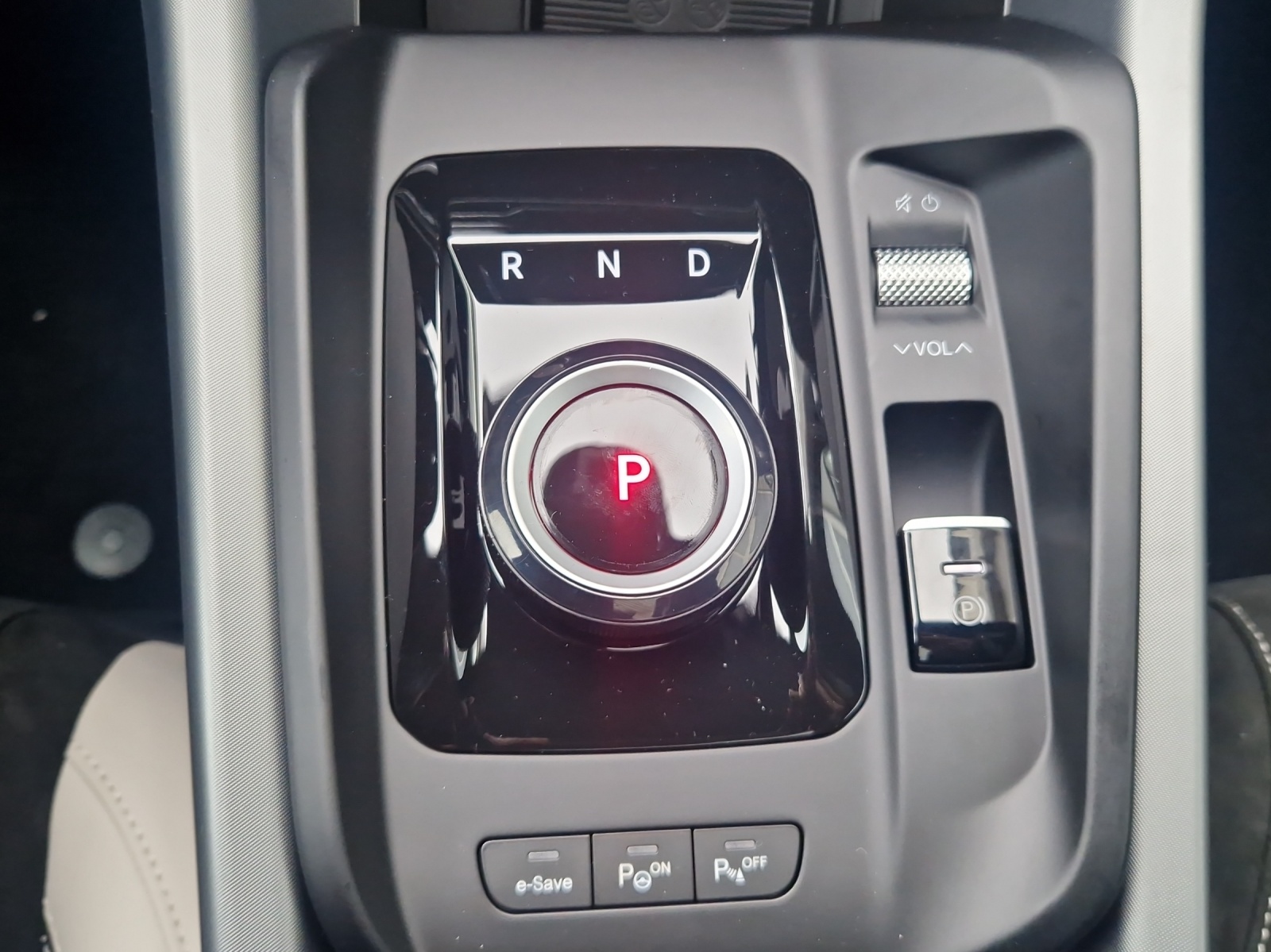 ALFA ROMEO Tonale 1.3 Plug-in Hybrid Sport Speciale Launch Q4-image-10