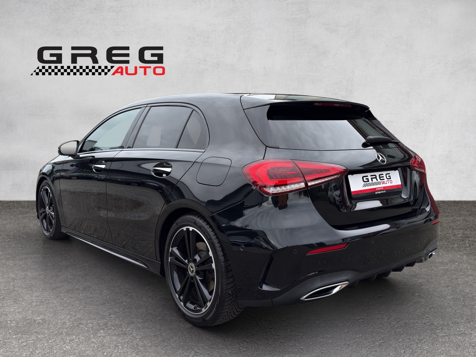 MERCEDES-BENZ A 250 AMG Line 7G-DCT-showroom-element-2