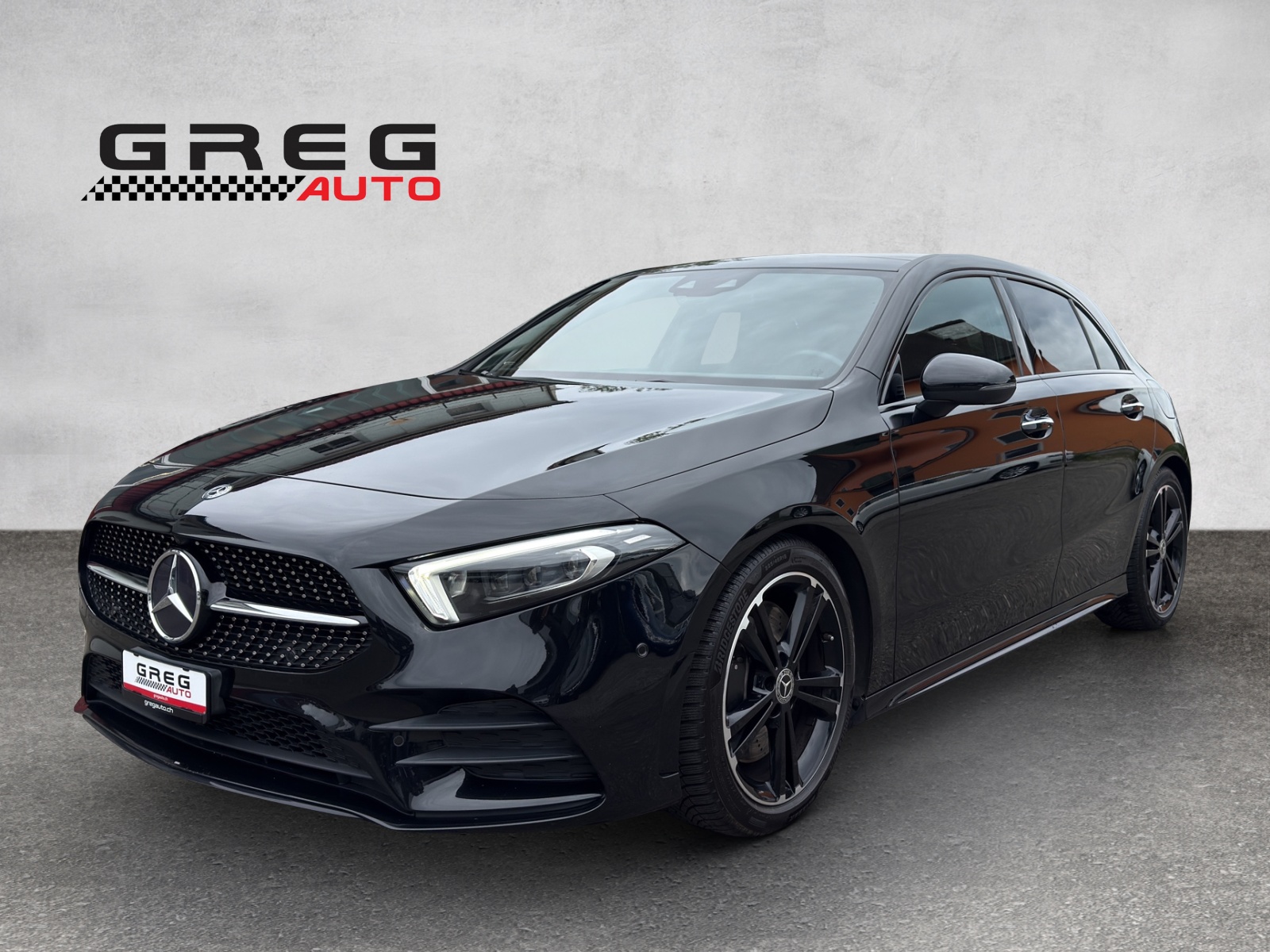 MERCEDES-BENZ A 250 AMG Line 7G-DCT-showroom-element-1