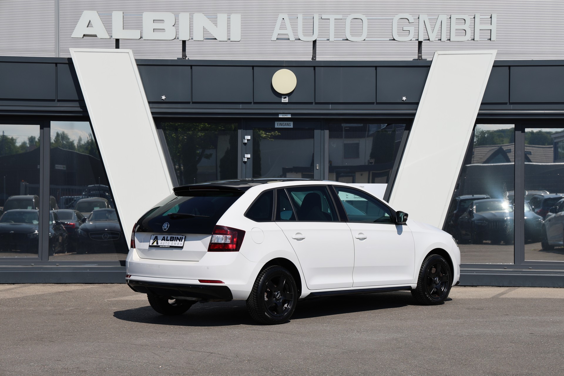 SKODA Rapid Spaceback 1.4 TSI Monte Carlo DSG-showroom-element-2