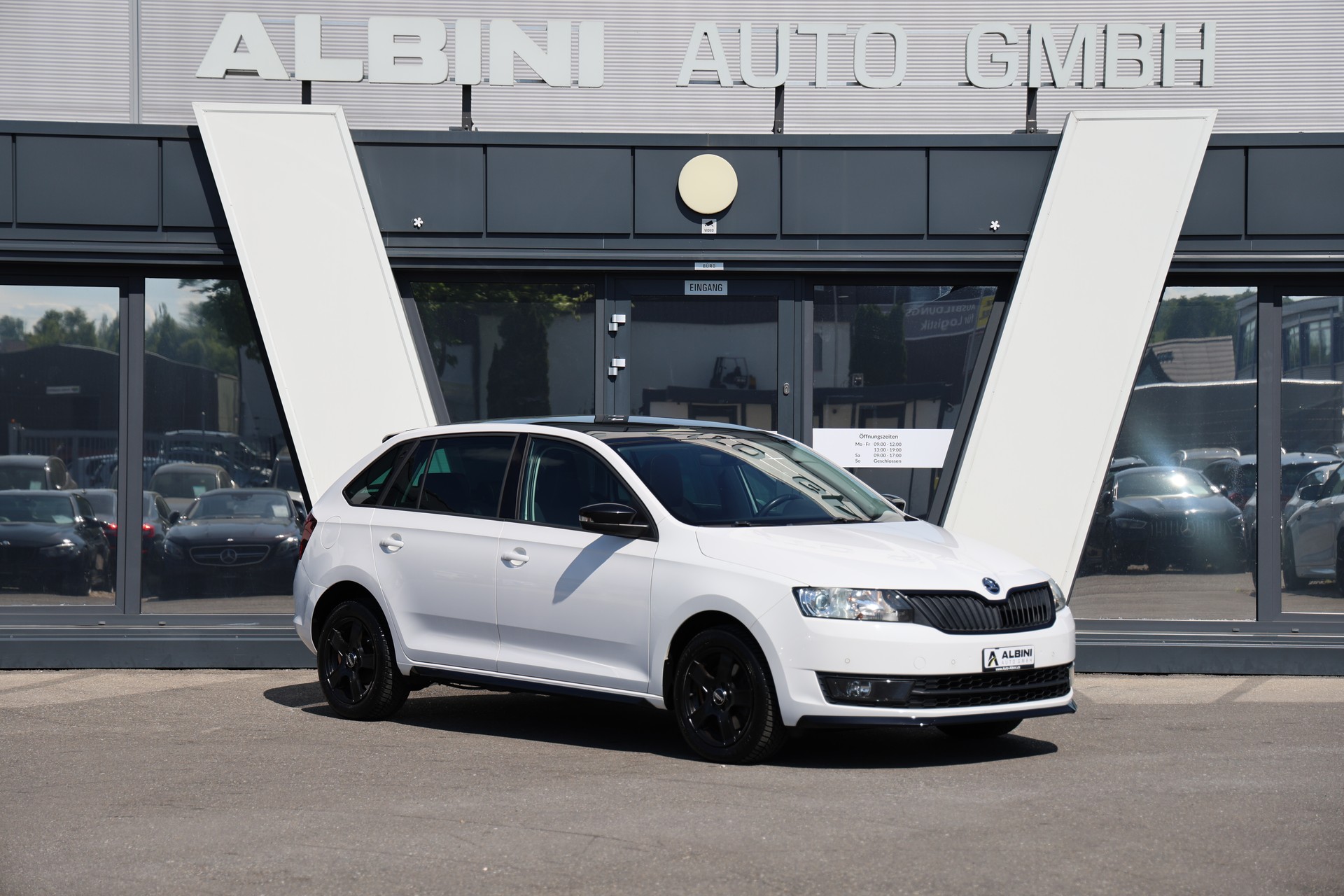 SKODA Rapid Spaceback 1.4 TSI Monte Carlo DSG-showroom-element-1