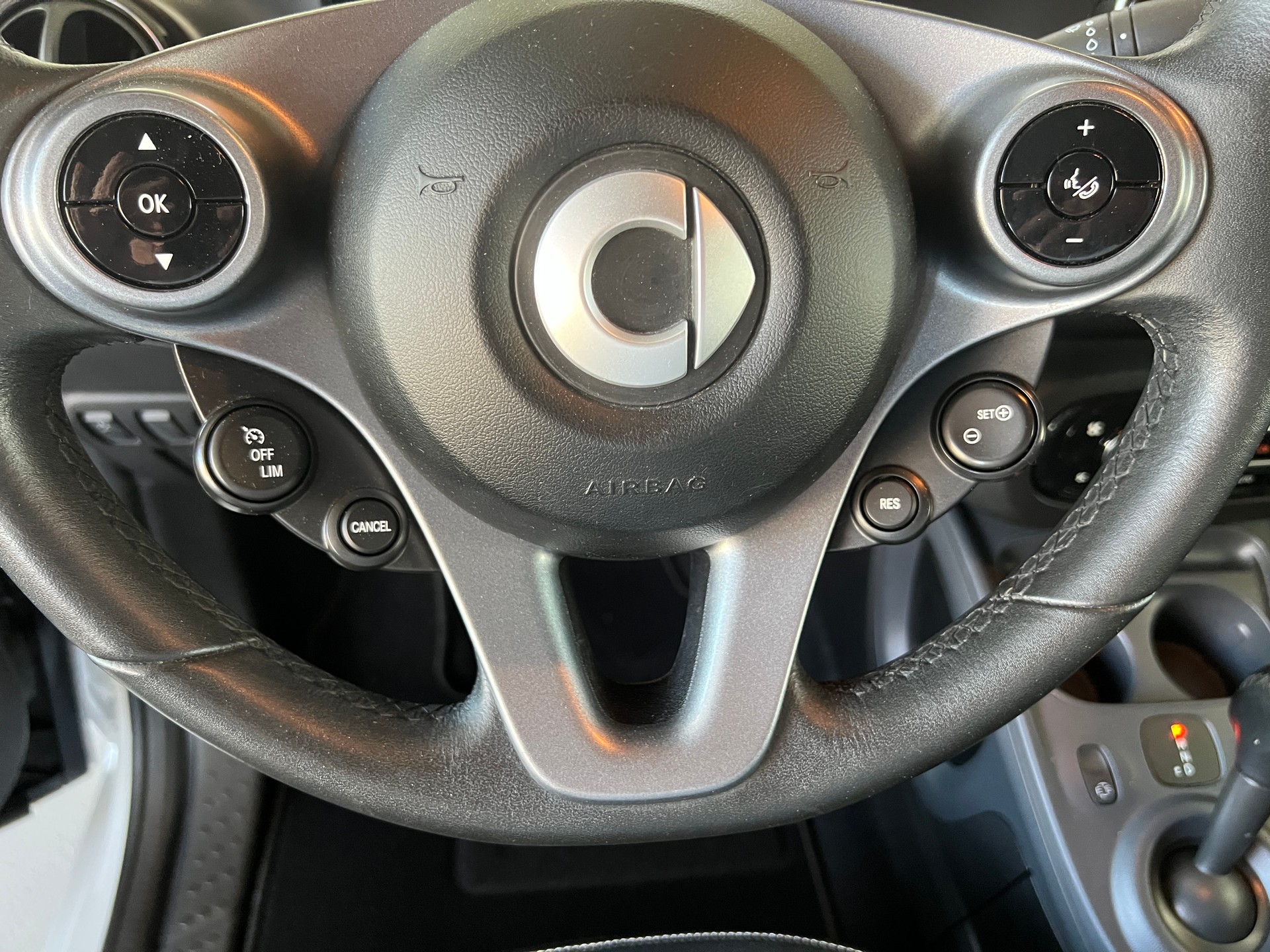 SMART fortwo prime twinmatic-image-12