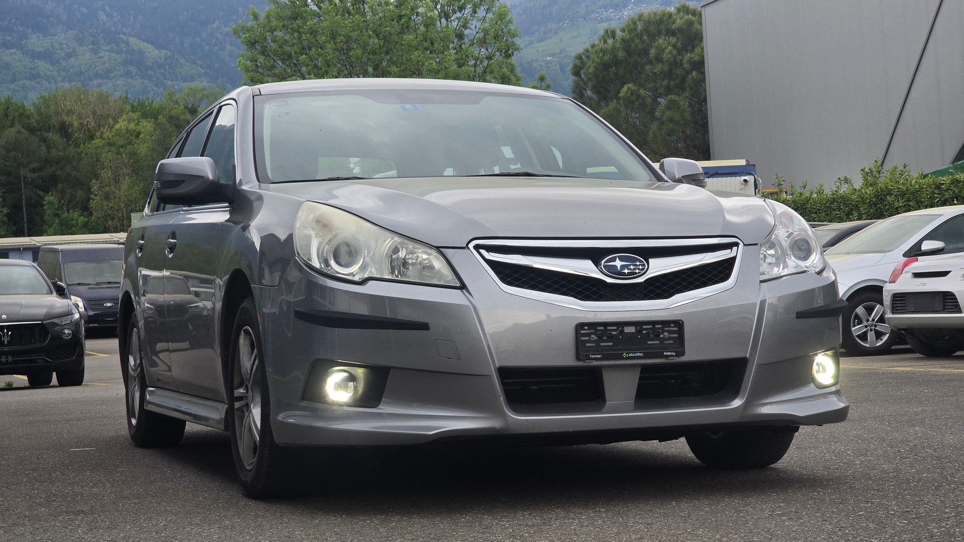 SUBARU Legacy 2.0i Swiss AWD-showroom-element-1