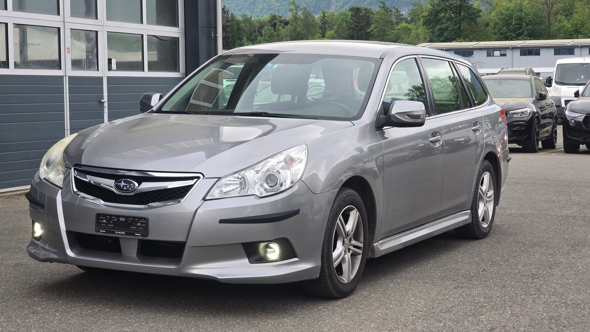 SUBARU Legacy 2.0i Swiss AWD-showroom-element-3