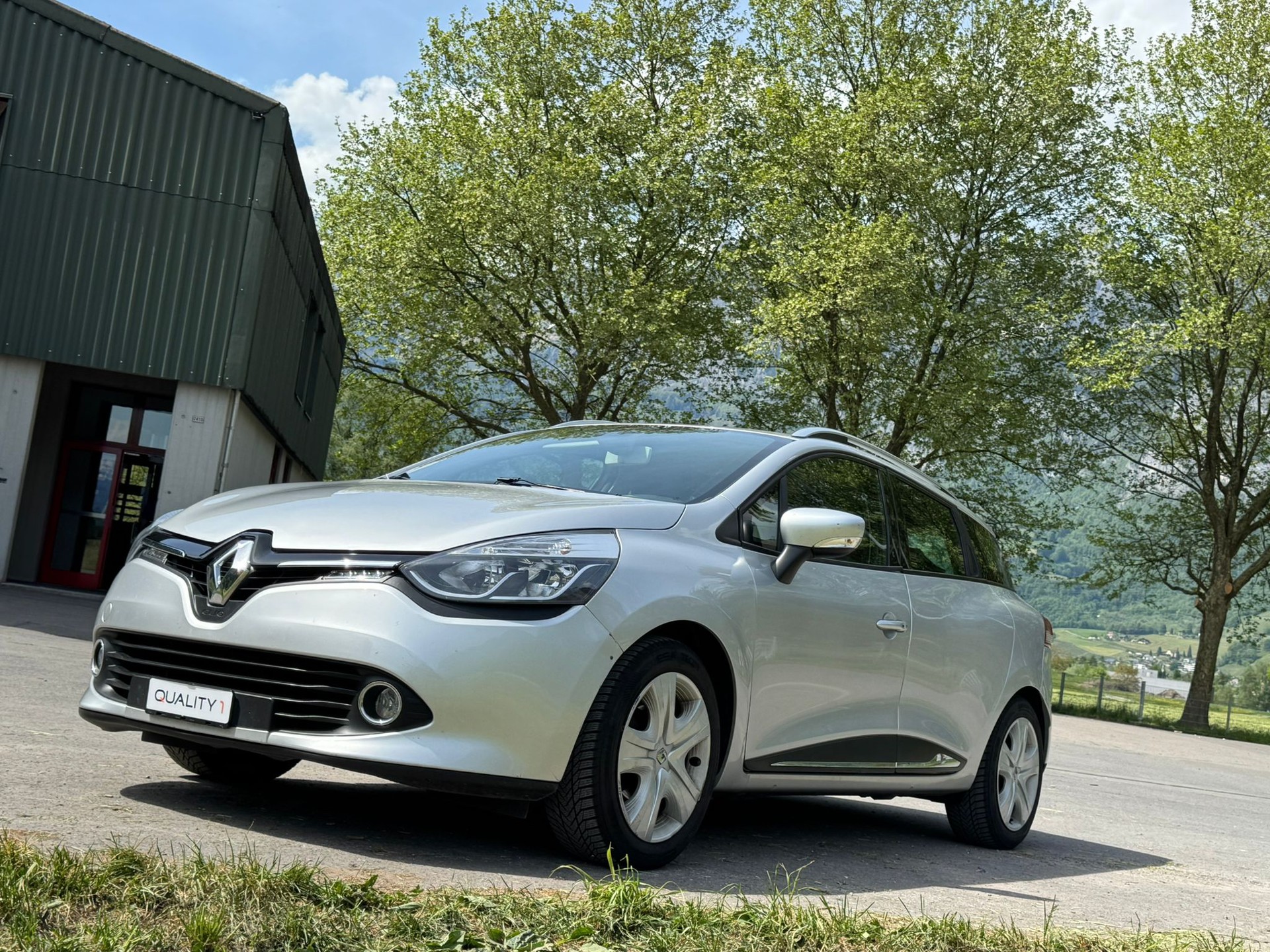 RENAULT Clio Grandtour 0.9 12V Dynamique-image-1