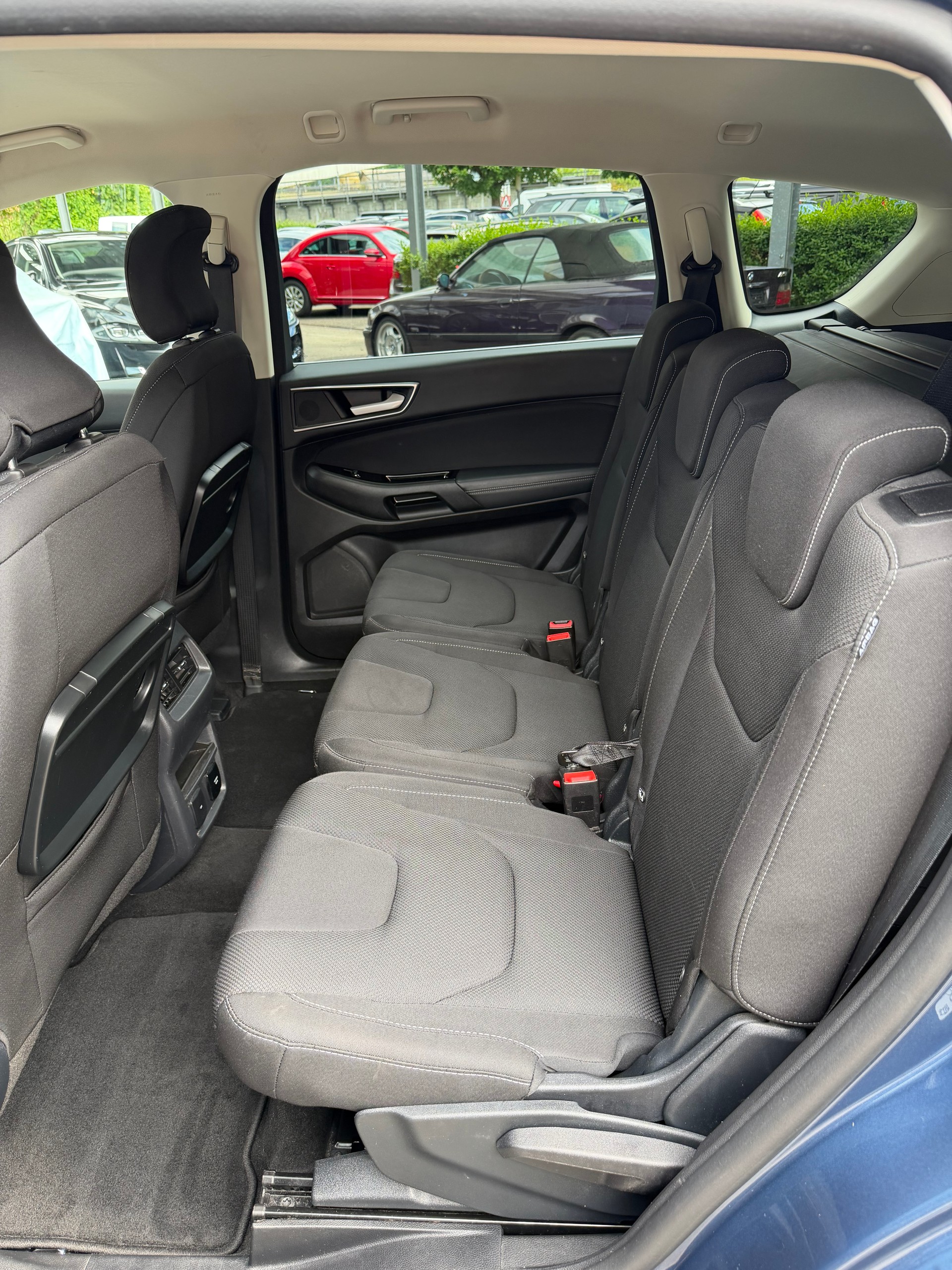FORD S-Max 2.0 TDCi Titanium AWD Automatic-image-12